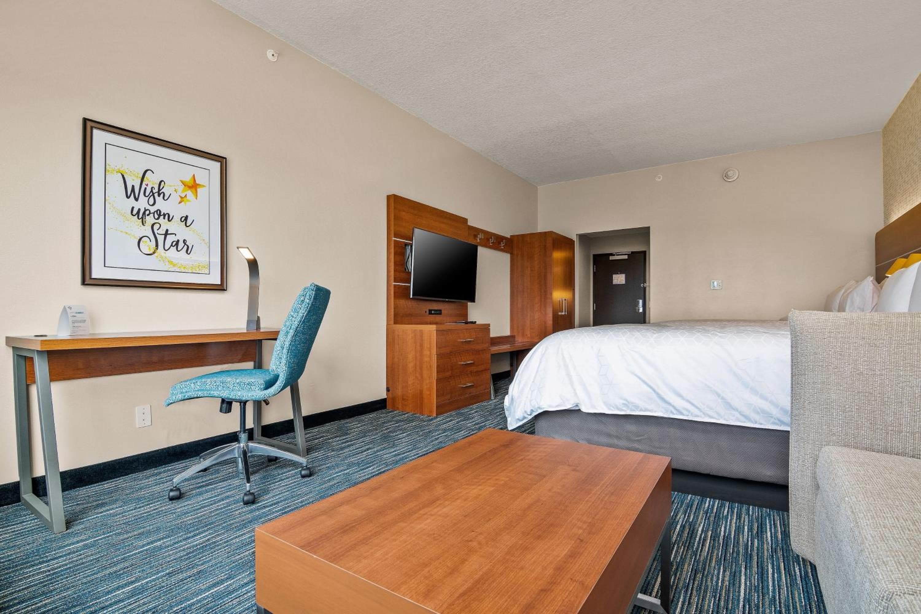 Holiday Inn Express & Suites Orlando-Lake Buena Vista, un hotel IHG — 17