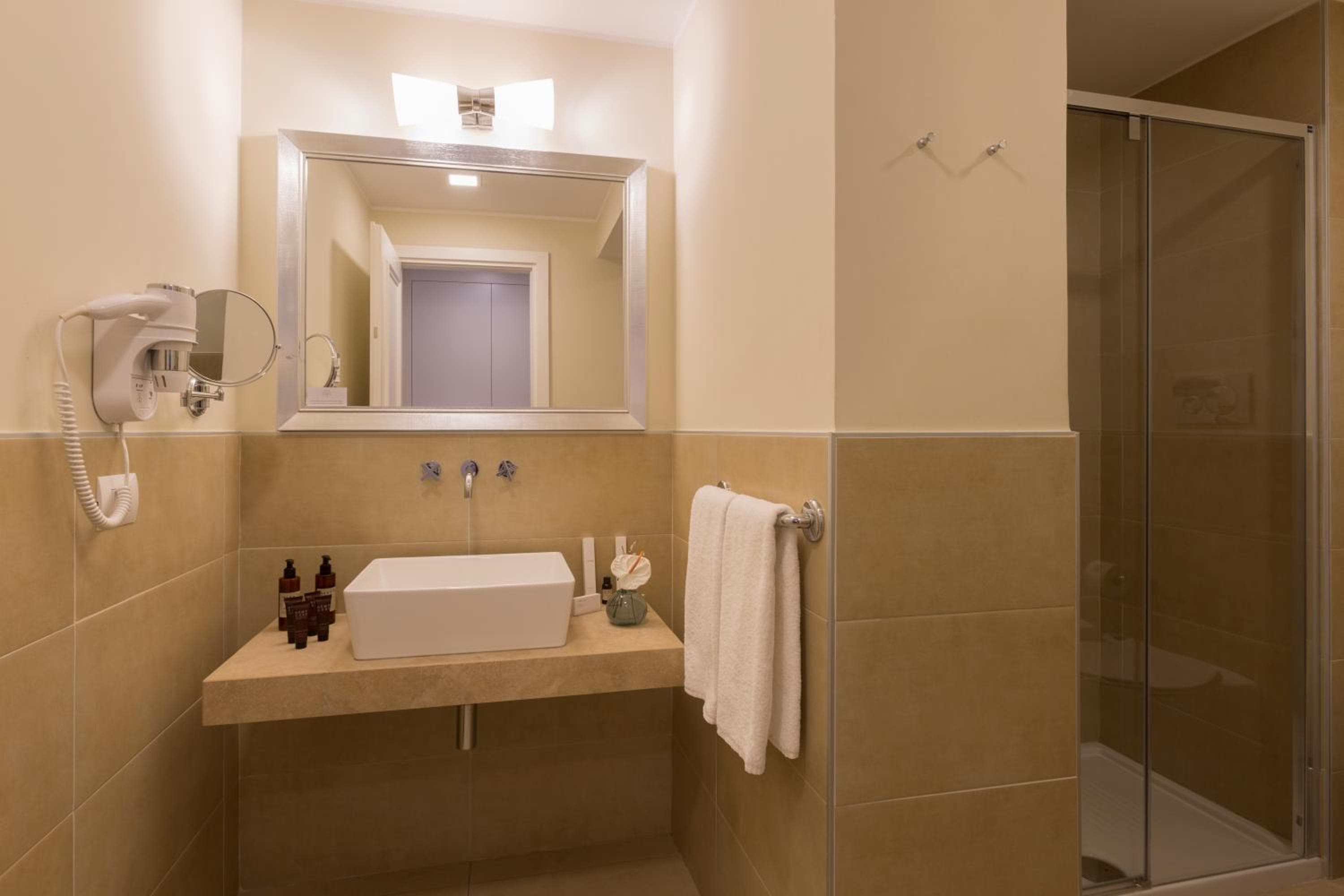 Donna Camilla Savelli - VRetreats hotel, Via Garibaldi 27, Rome, Italy — photo 31