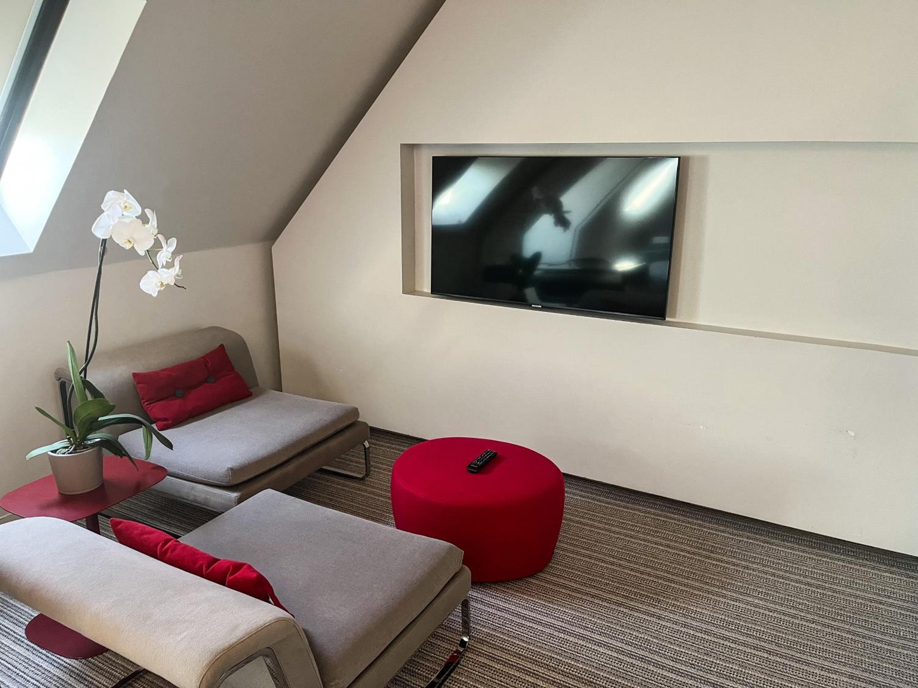 Novotel Paris Les Halles hotel, 8 Place Marguerite de Navarre, Paris, France — photo 27