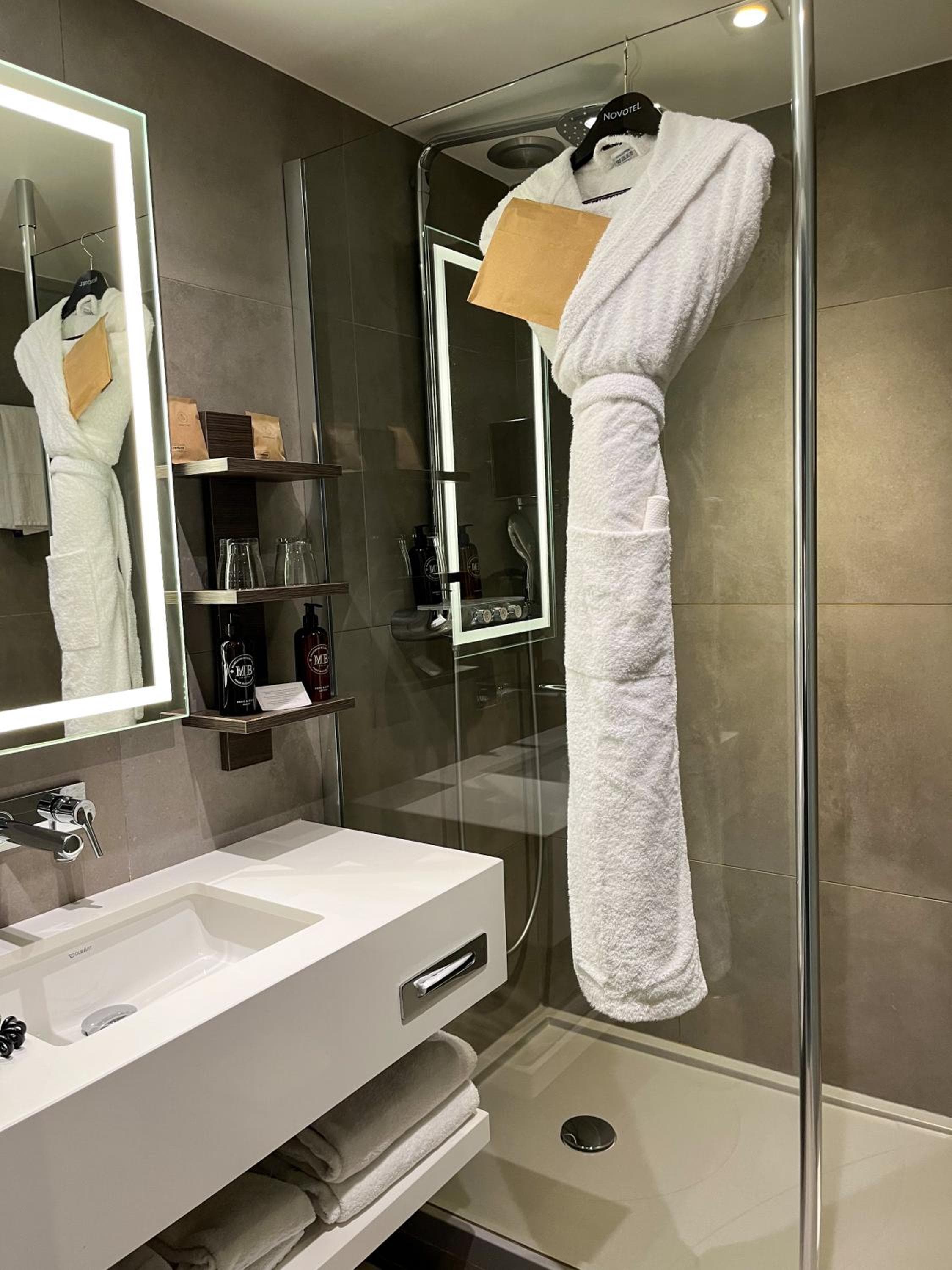 Novotel Paris Les Halles hotel, 8 Place Marguerite de Navarre, Paris, France — photo 34