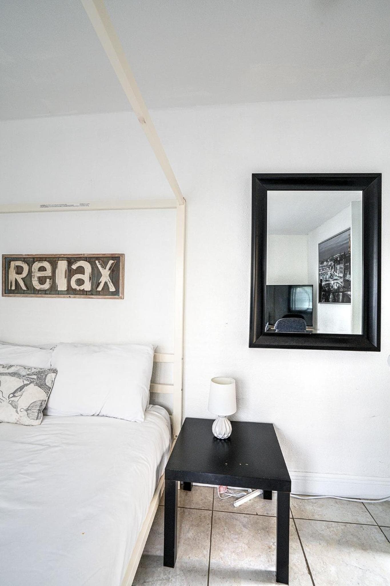 Kleines Paris am Ozean Selbst-Check-in — 7