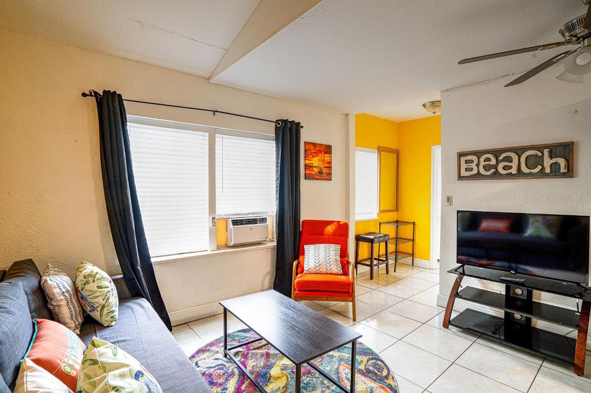 Kleines Paris am Ozean Selbst-Check-in — 16