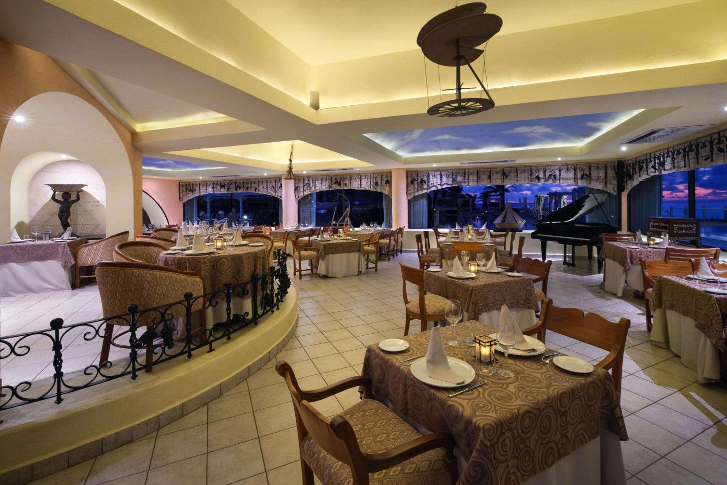 Wyndham Grand Cancun All Inclusive Resort & Villas — 29