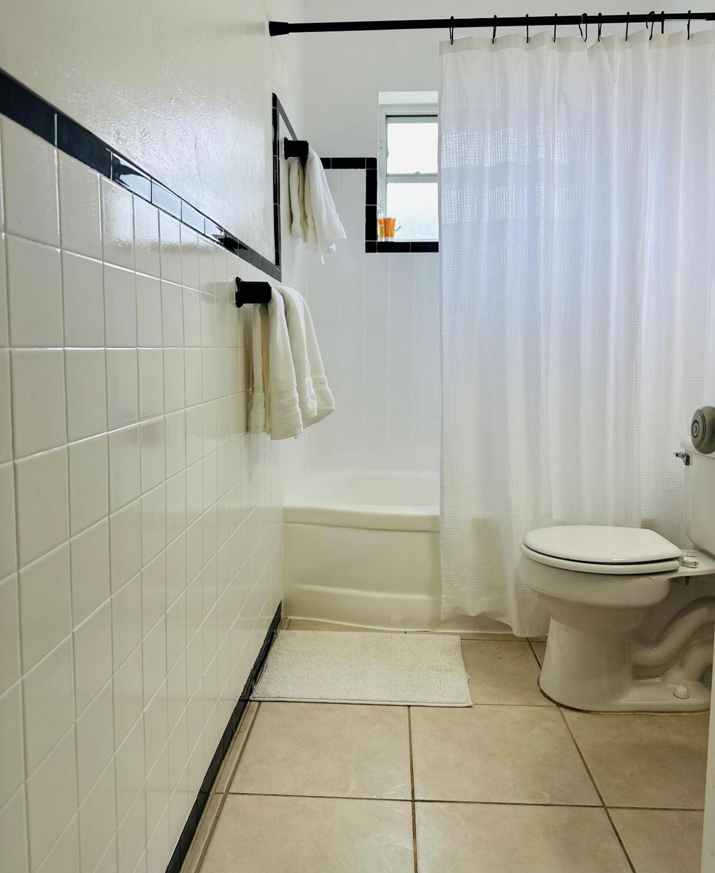 Wilton Manors Guesthouse — 10