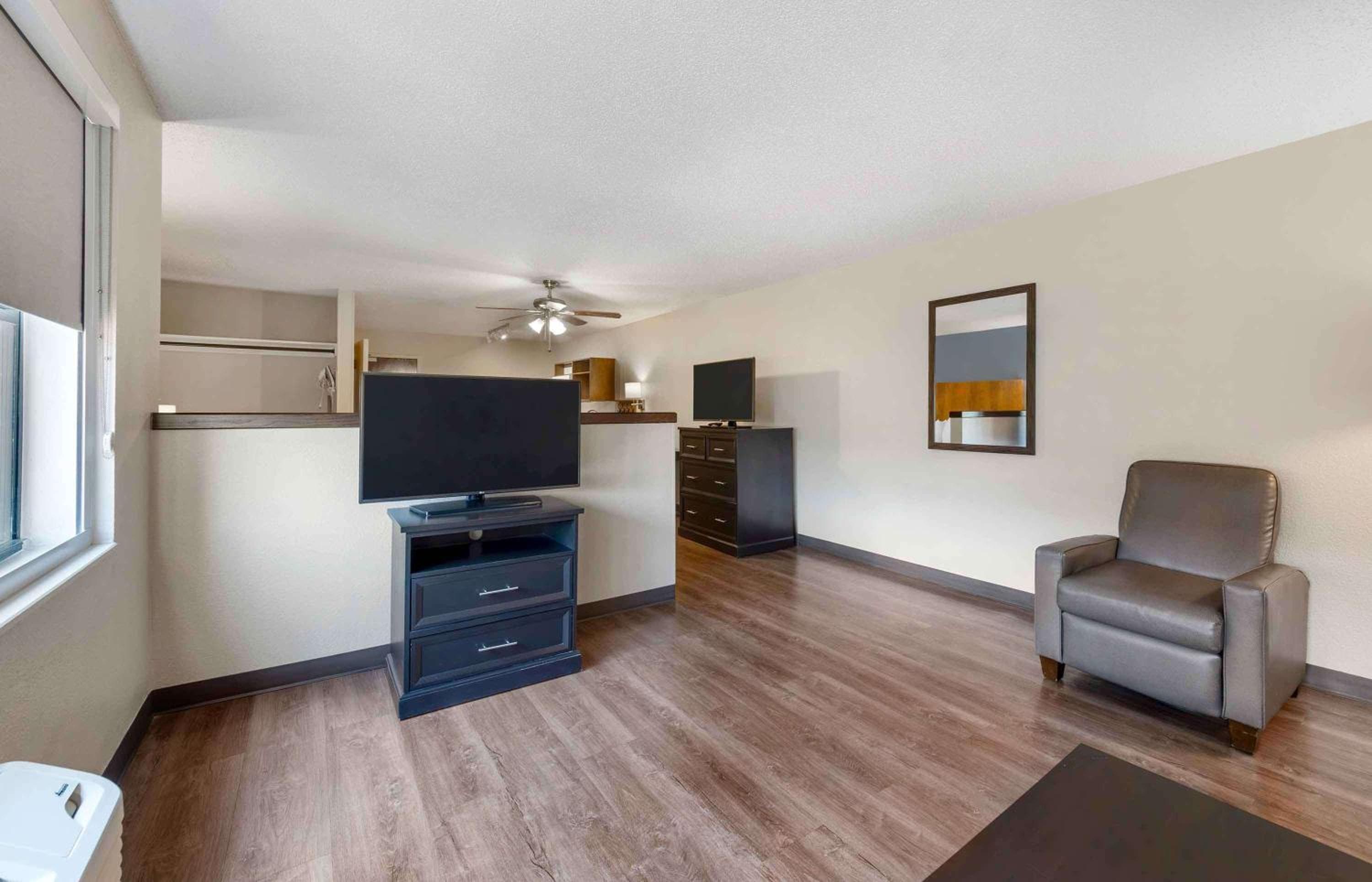 Extended Stay America Premier Suites - Fort Lauderdale - Kongresszentrum - Kreuzfahrthafen — 11