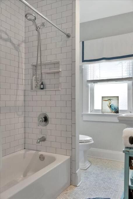 Rivercrest Bungalow Retreat — 7