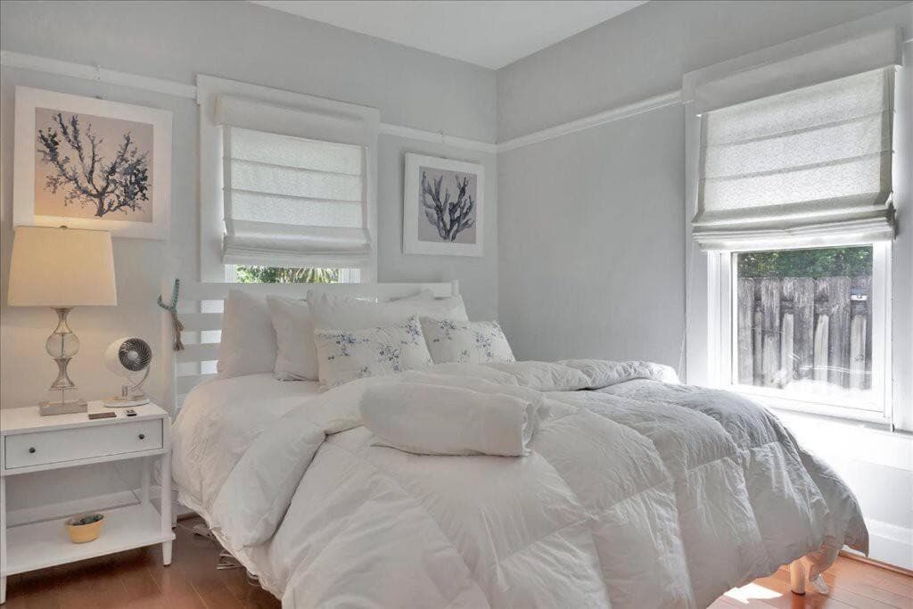 Rivercrest Bungalow Retreat — 9