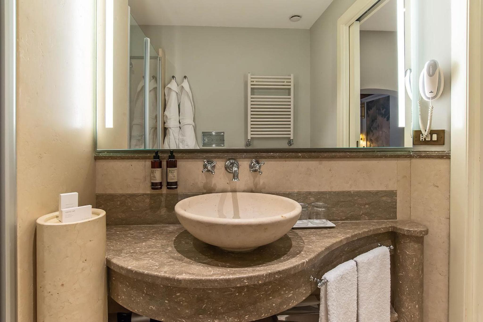 Donna Camilla Savelli - VRetreats hotel, Via Garibaldi 27, Rome, Italy — photo 43