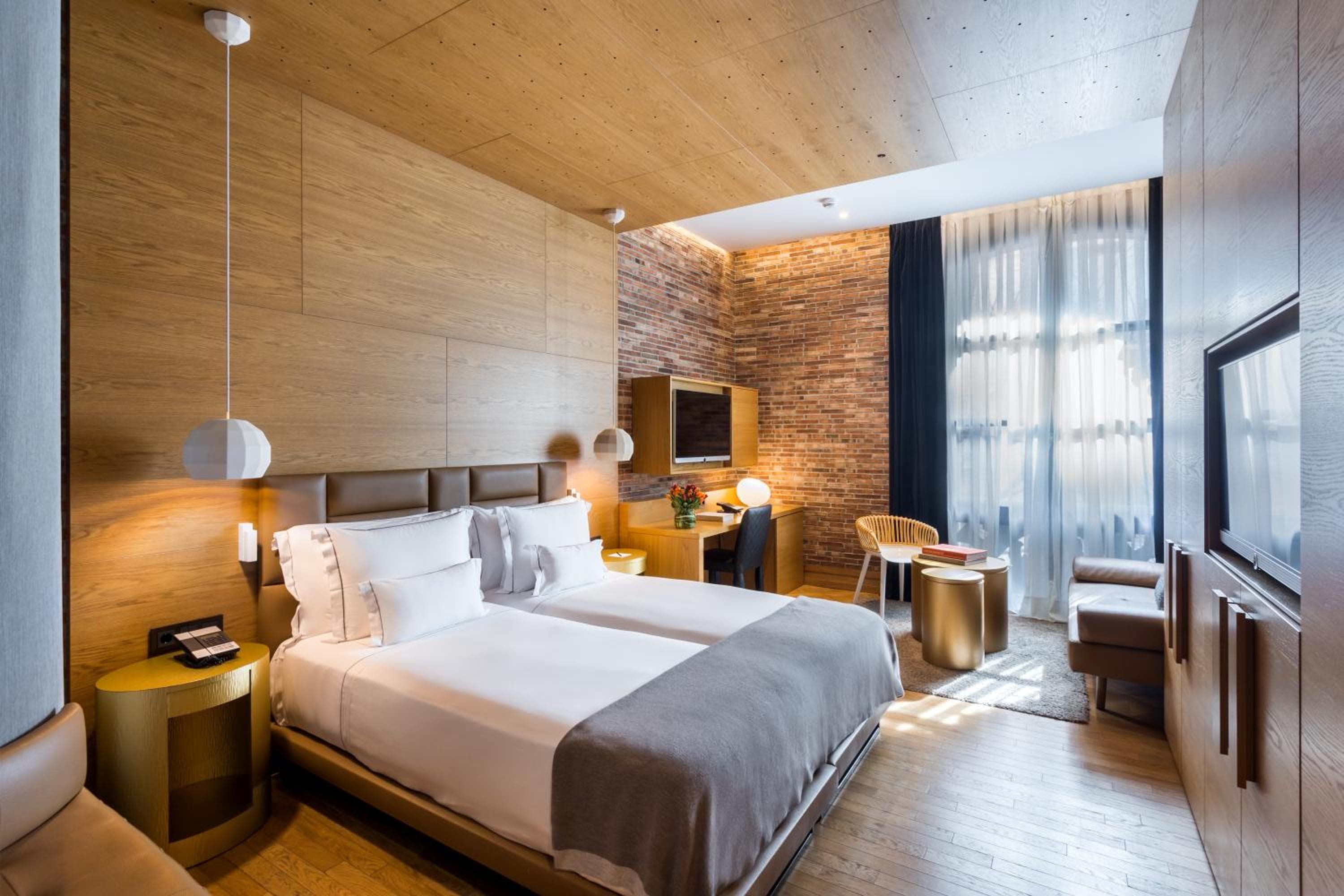 Monument Hotel — 14