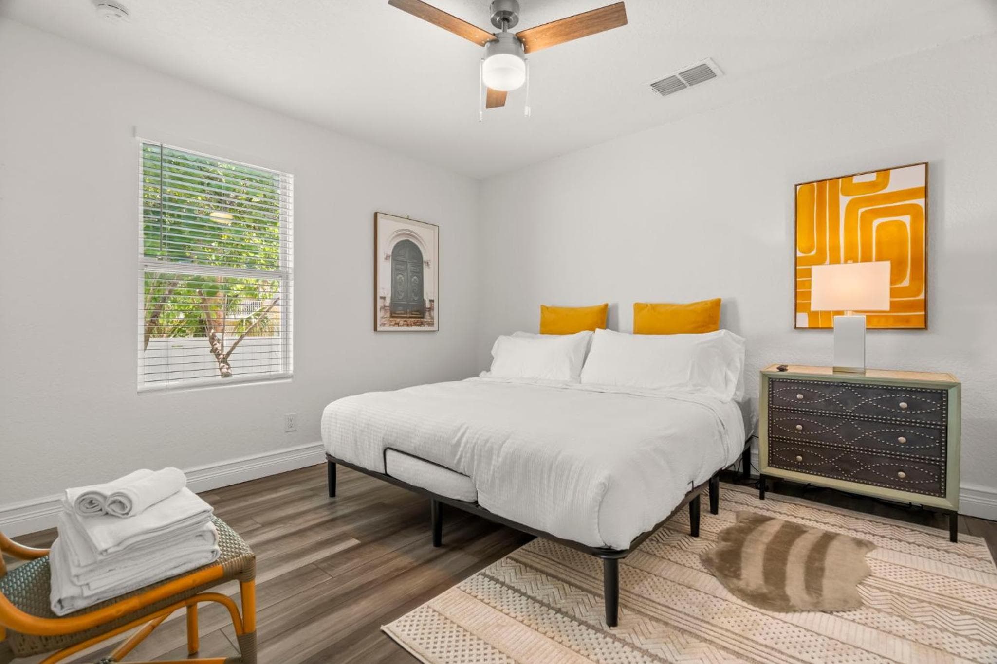 NEW! SoHo Oasis - Incredible Home In Heart of SoHo District — 27