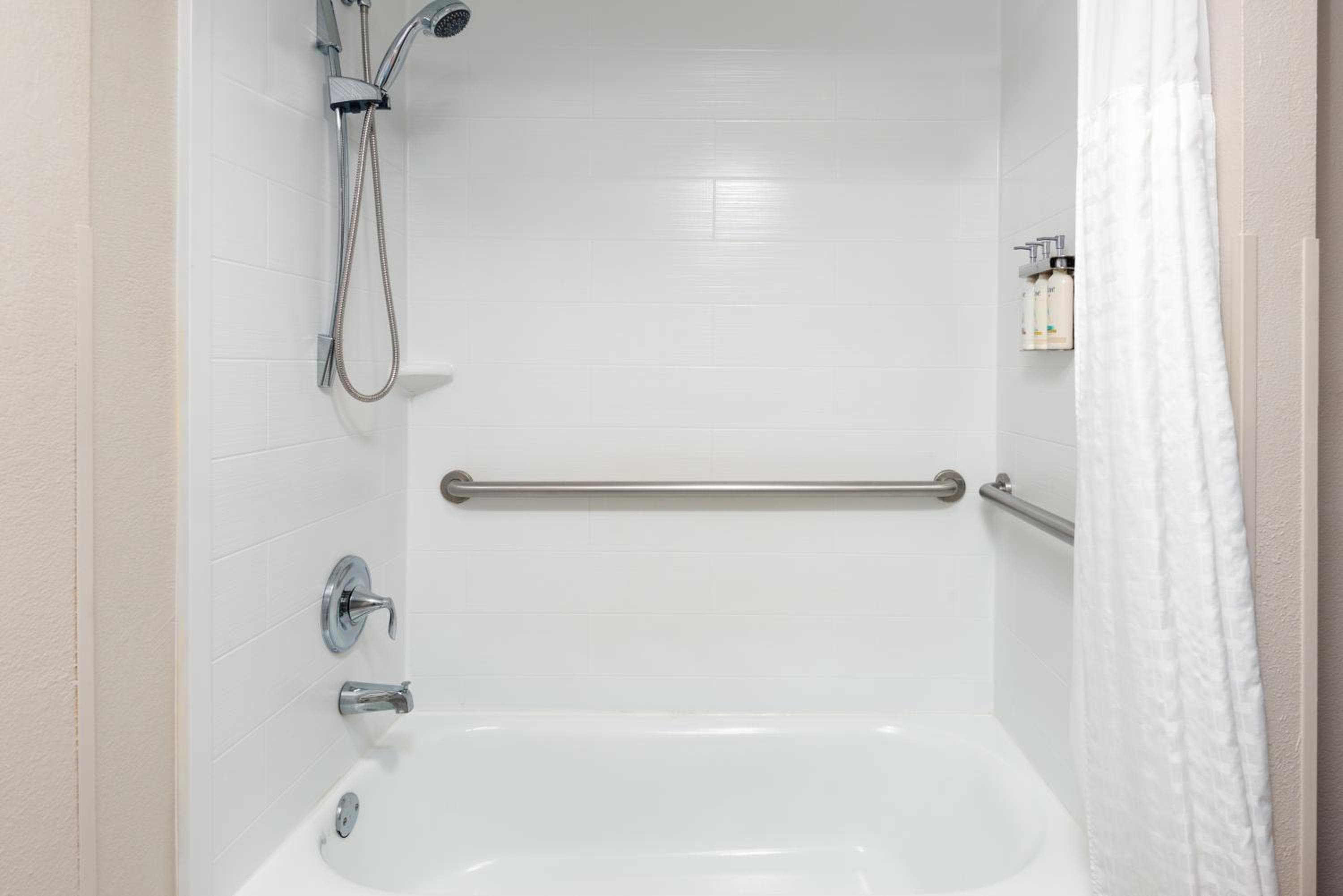 Holiday Inn Express Miami Airport Doral Area, un hotel IHG — 5