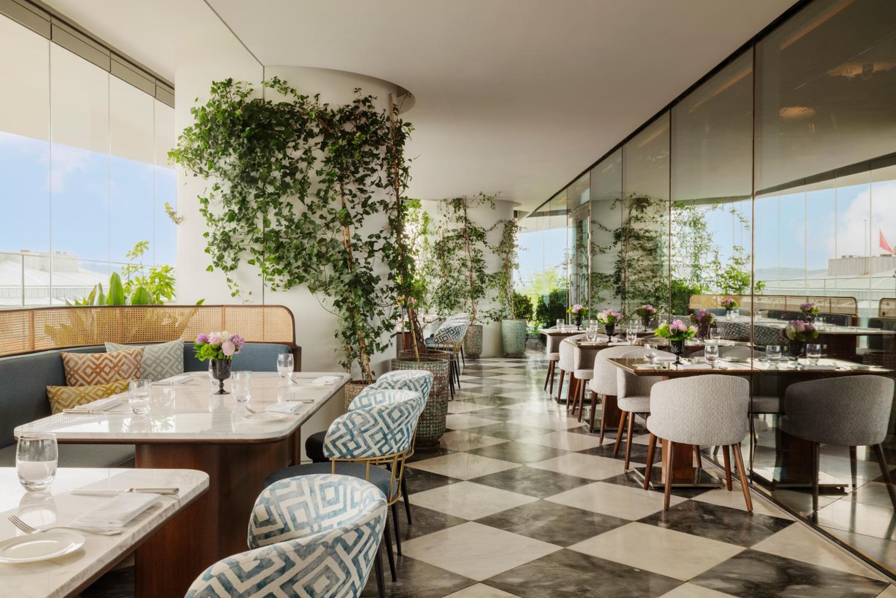 Raffles Istanbul — 13