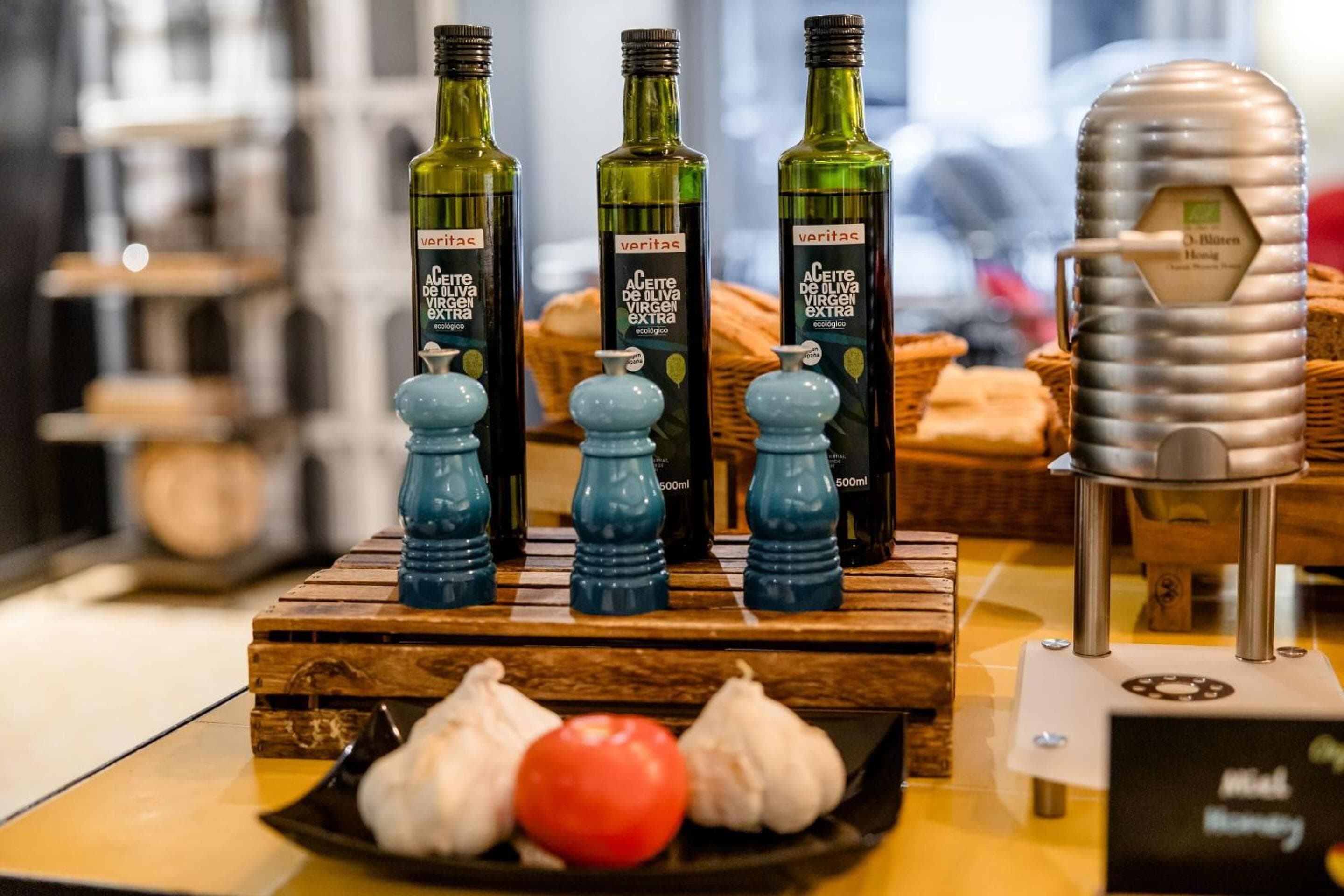 Motel One Madrid-Plaza de España — 29