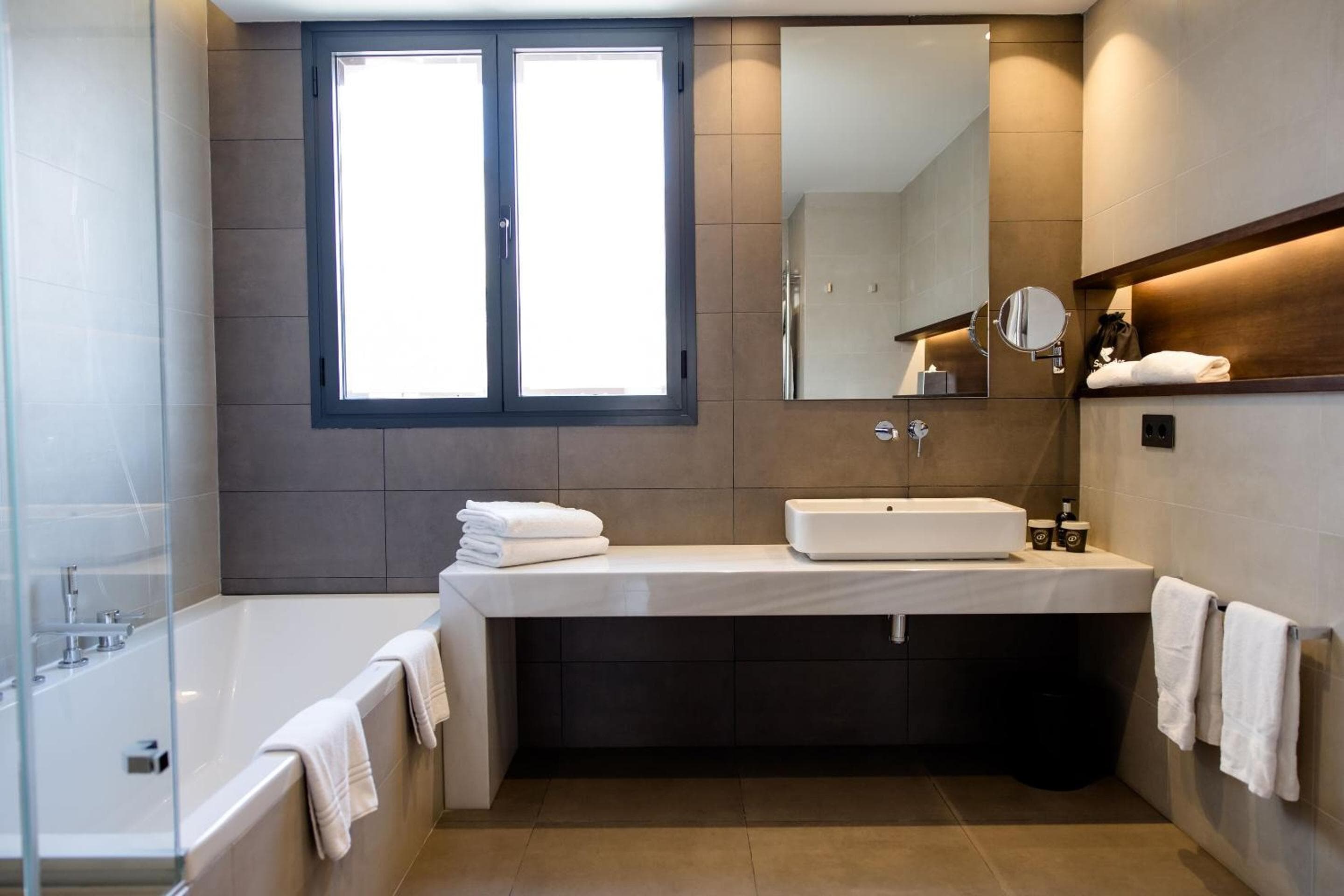 Motel One Madrid-Plaza de España — 17