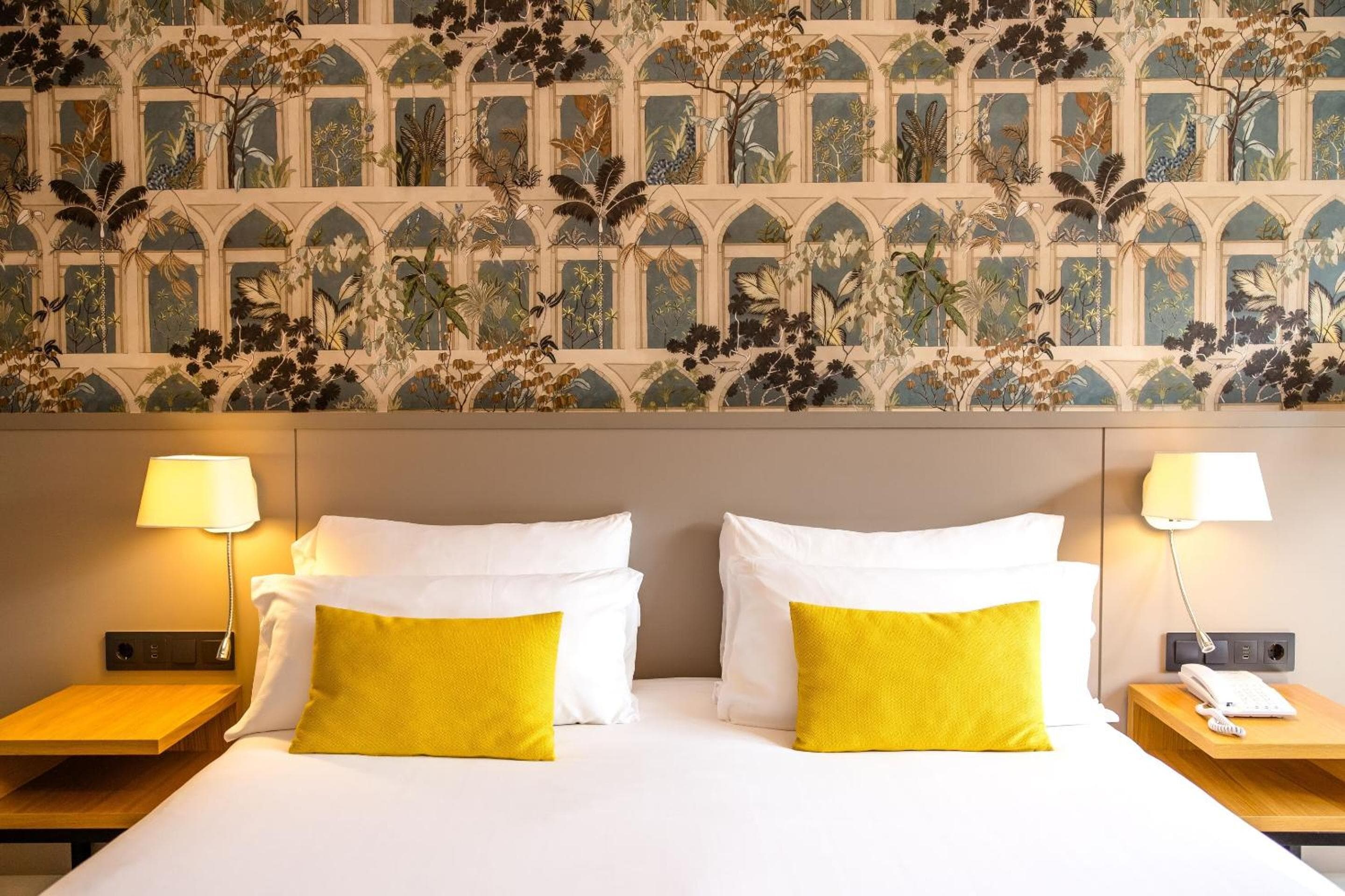 Motel One Madrid-Plaza de España — 8