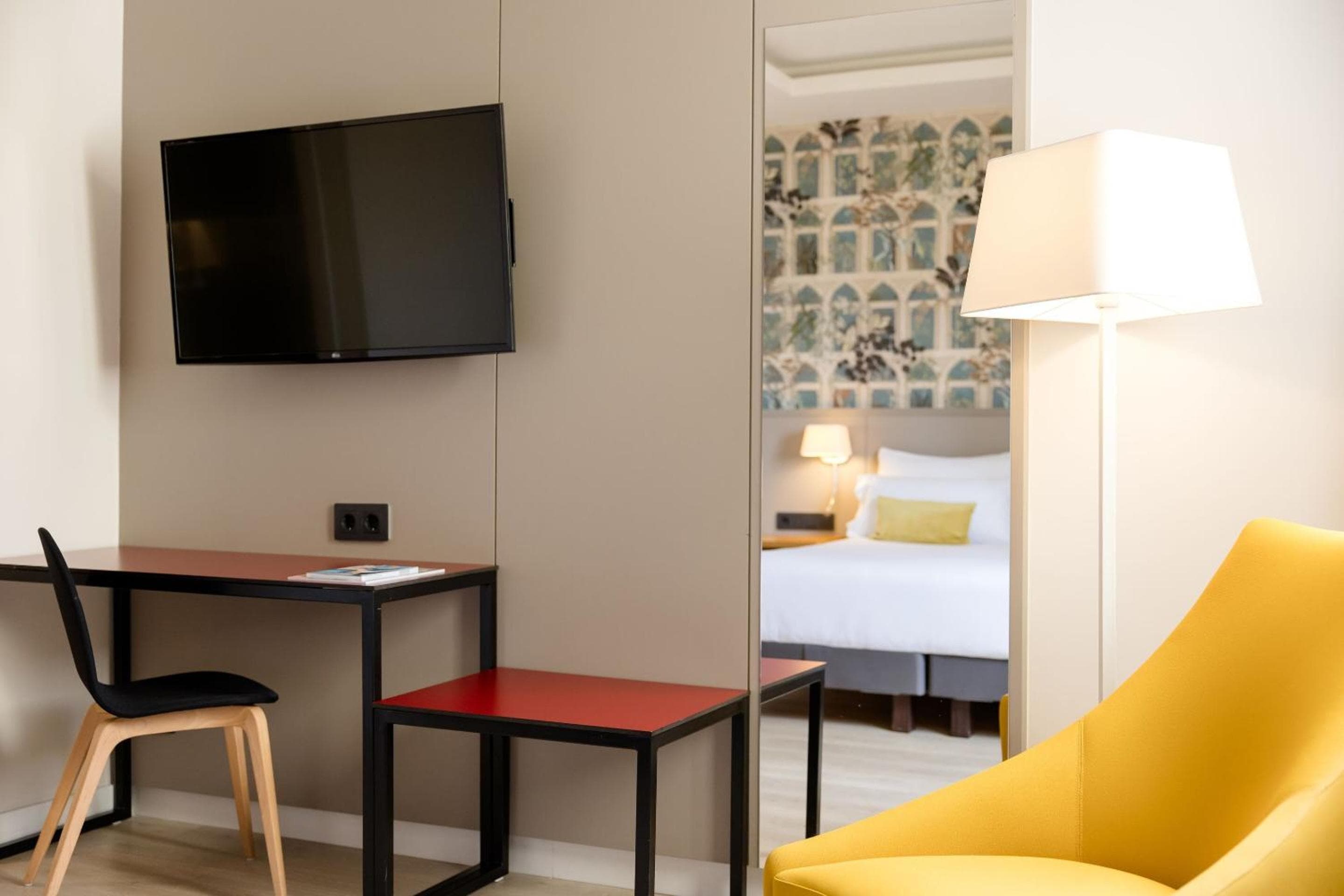Motel One Madrid-Plaza de España — 13