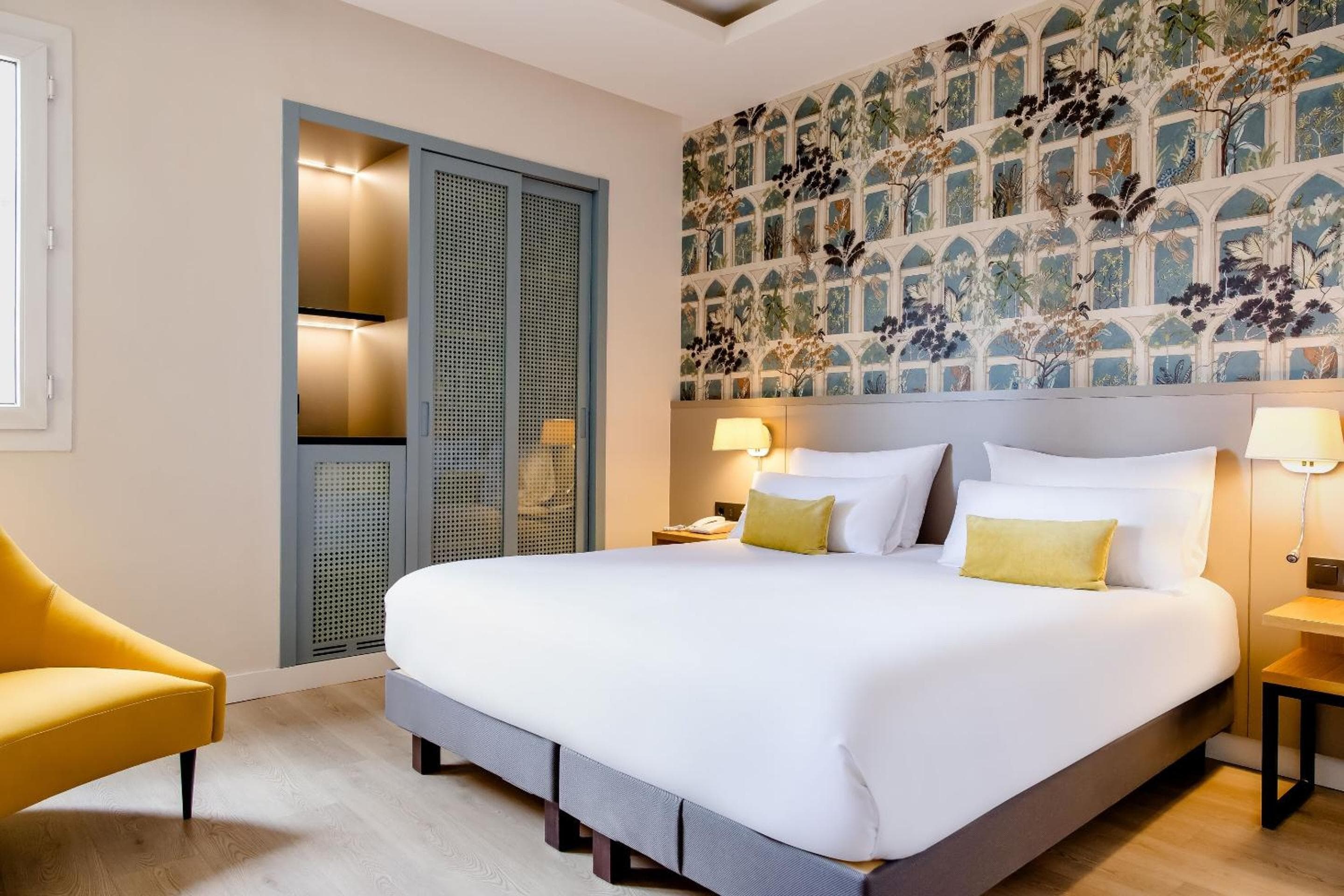 Motel One Madrid-Plaza de España — 16