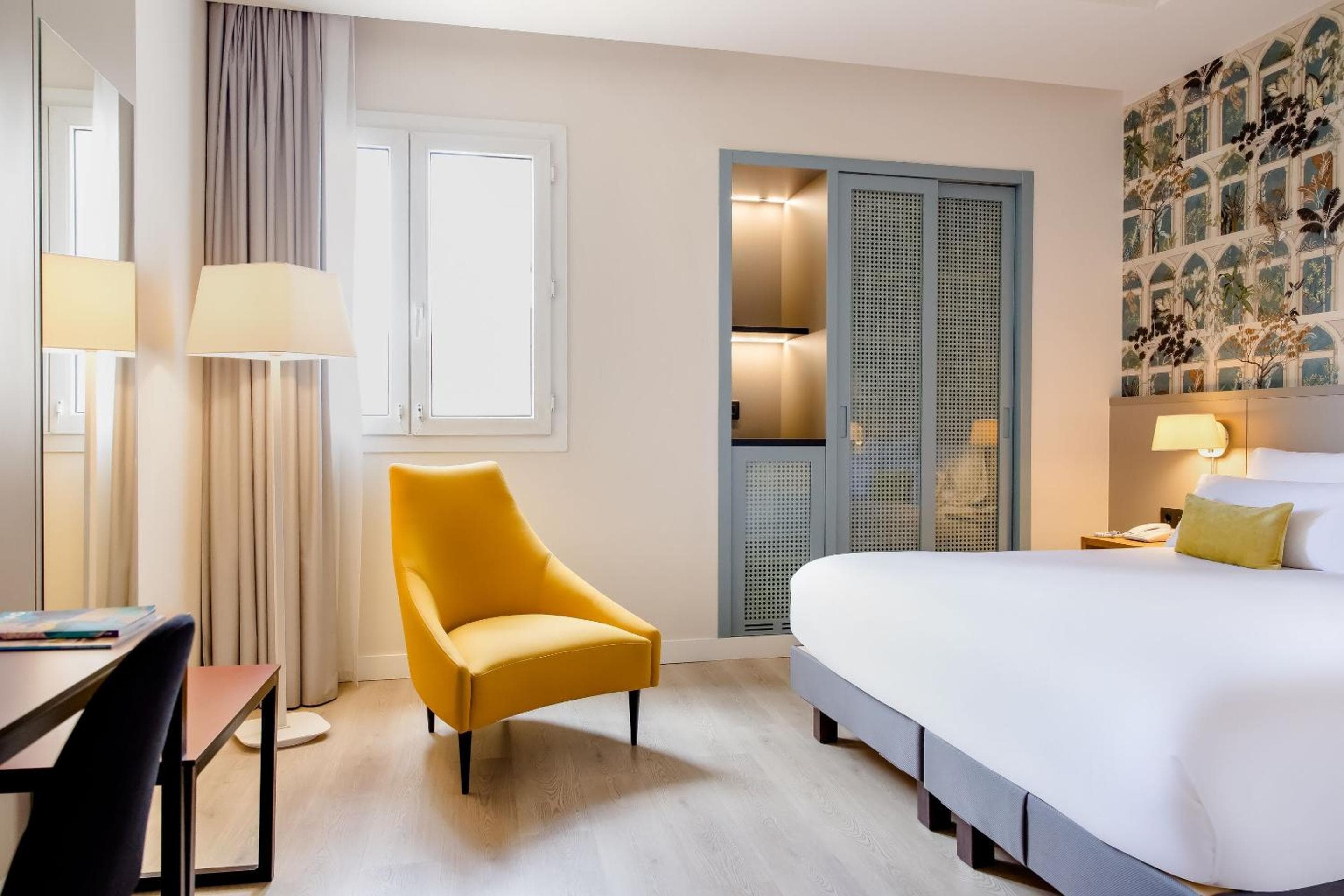 Motel One Madrid-Plaza de España — 15