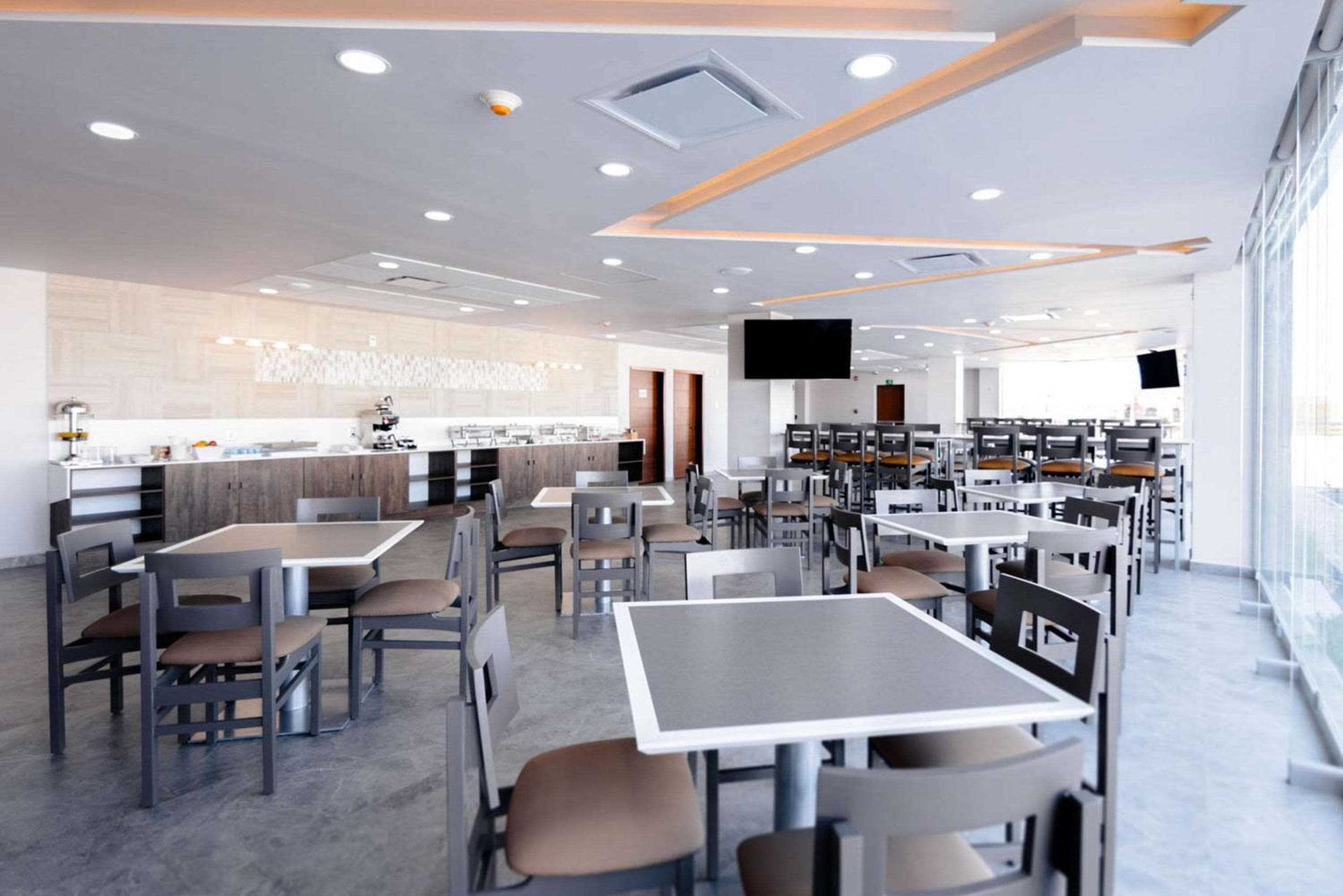 Comfort Inn & Suites Los Cabos — 14