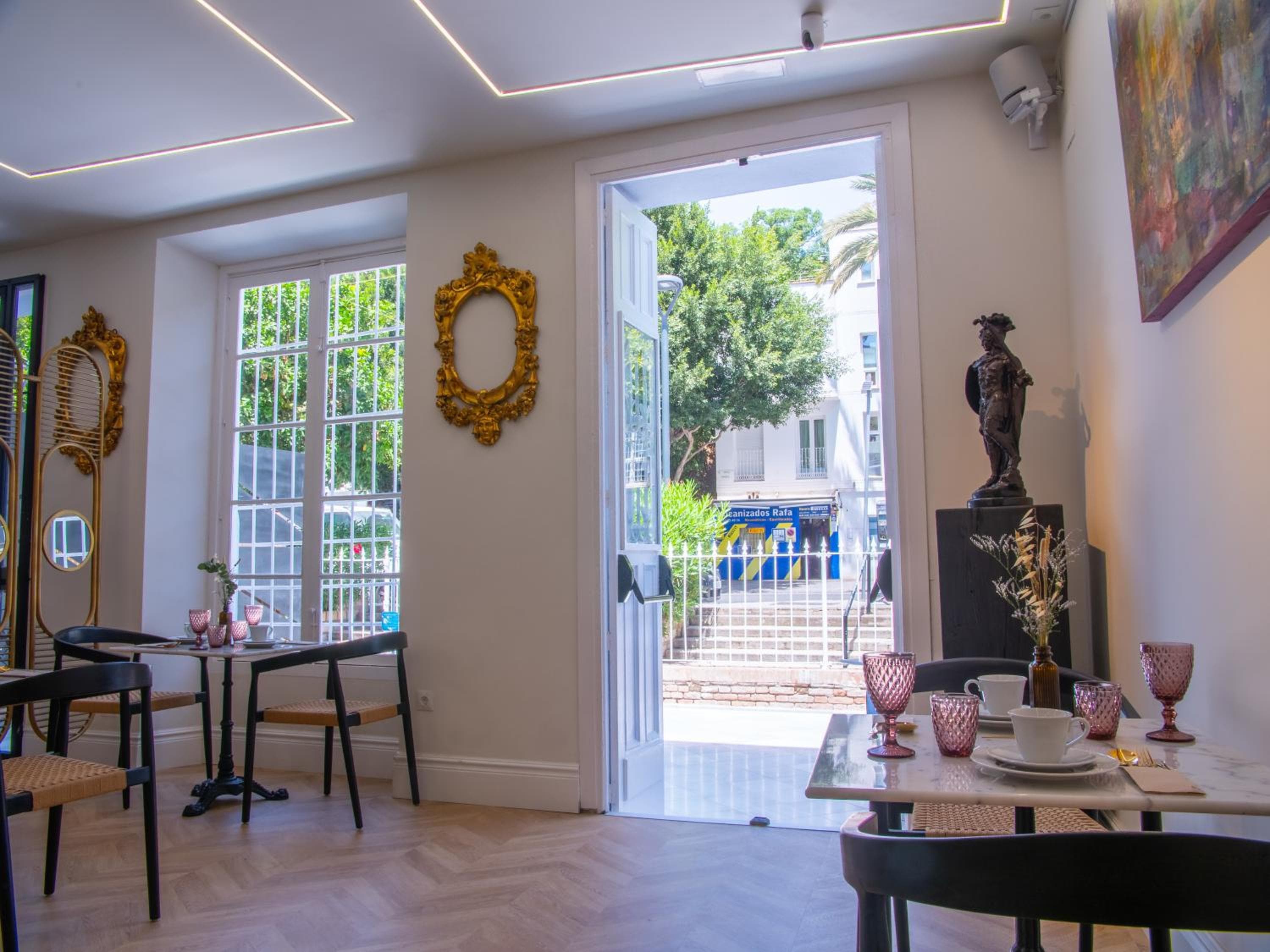 Pries Homes La Casa Azul — 15