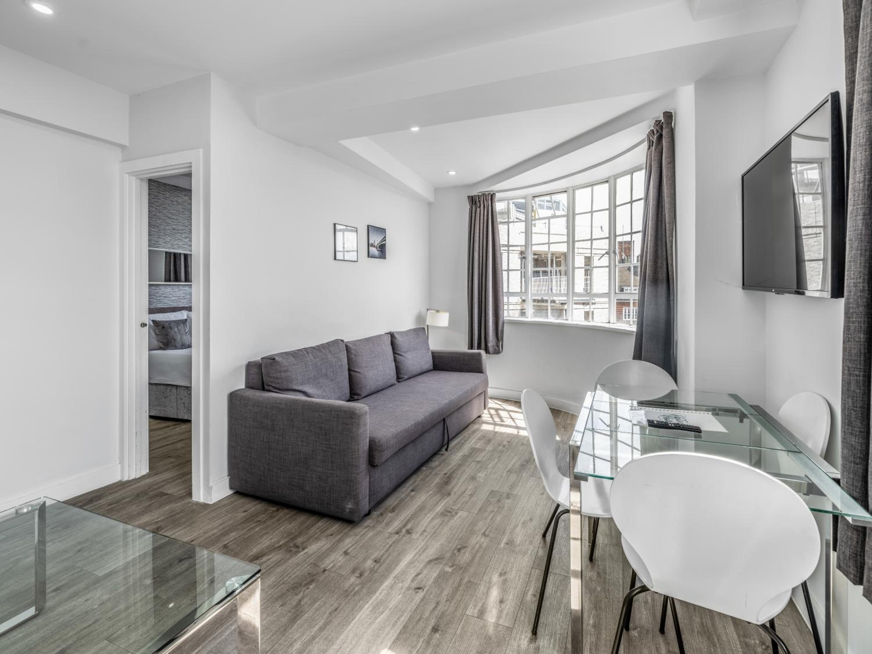 Chiostri di Chelsea — 17