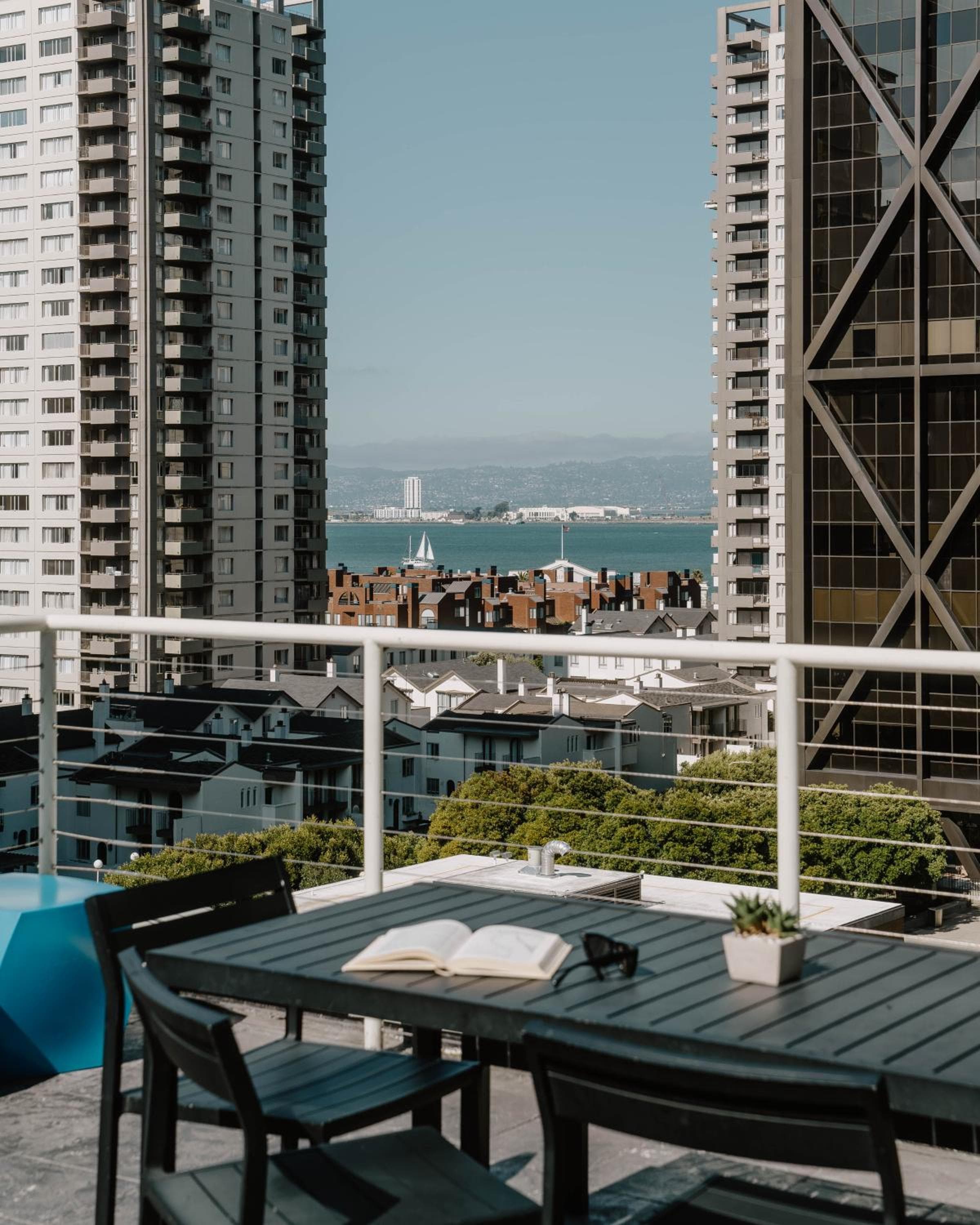 Club Quarters Hotel Embarcadero, San Francisco hotel, 424 Clay Street, San Francisco, United States — photo 38