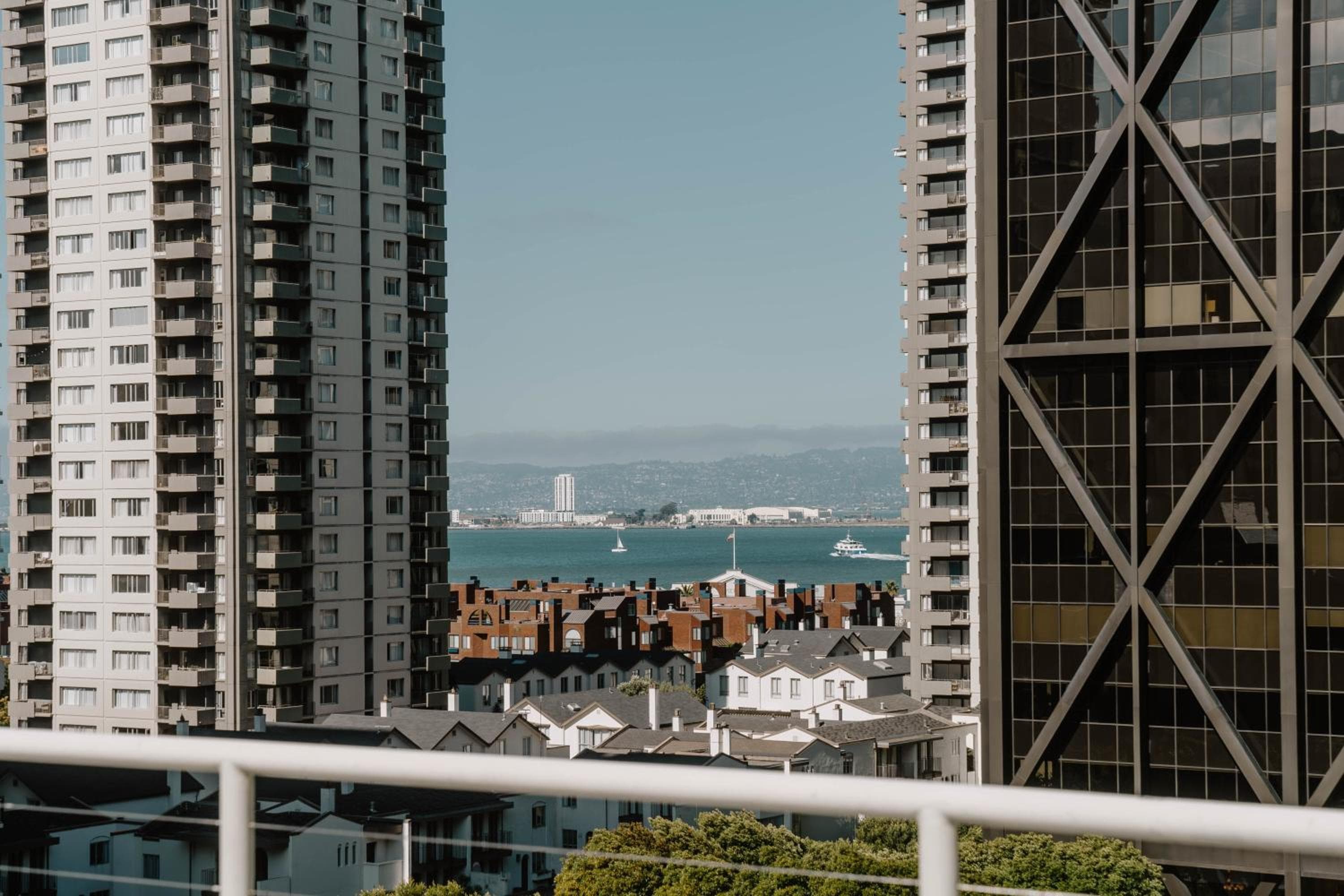 Club Quarters Hotel Embarcadero, San Francisco hotel, 424 Clay Street, San Francisco, United States — photo 34