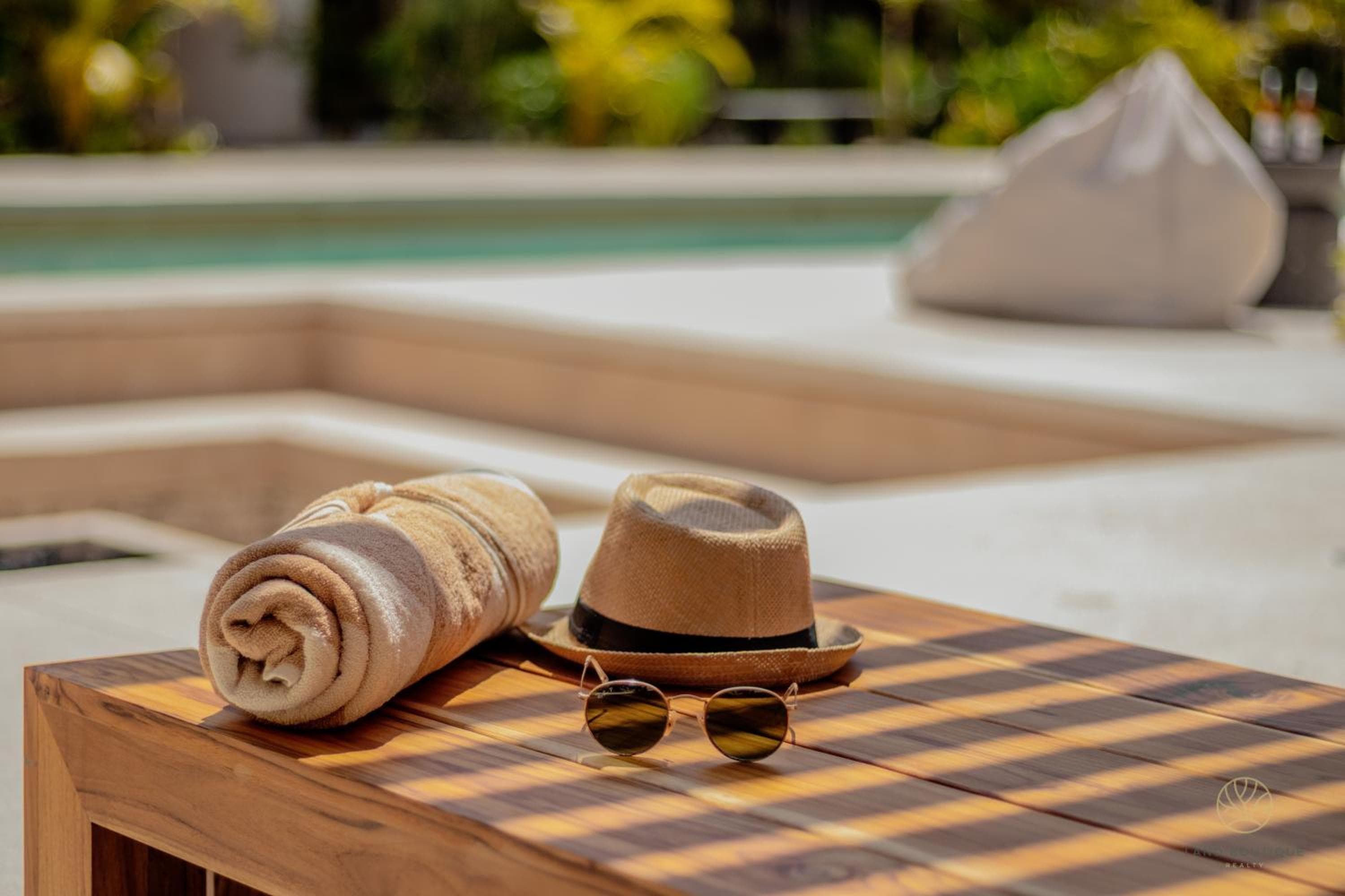 Muunek by Land Boutique - Muunek by Land Boutique — 12
