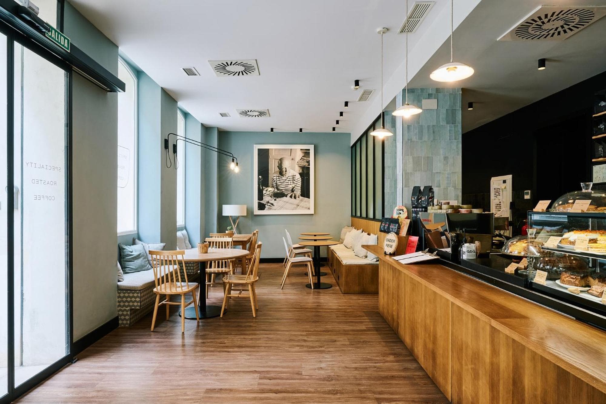 TOC Hostel Malaga — 16