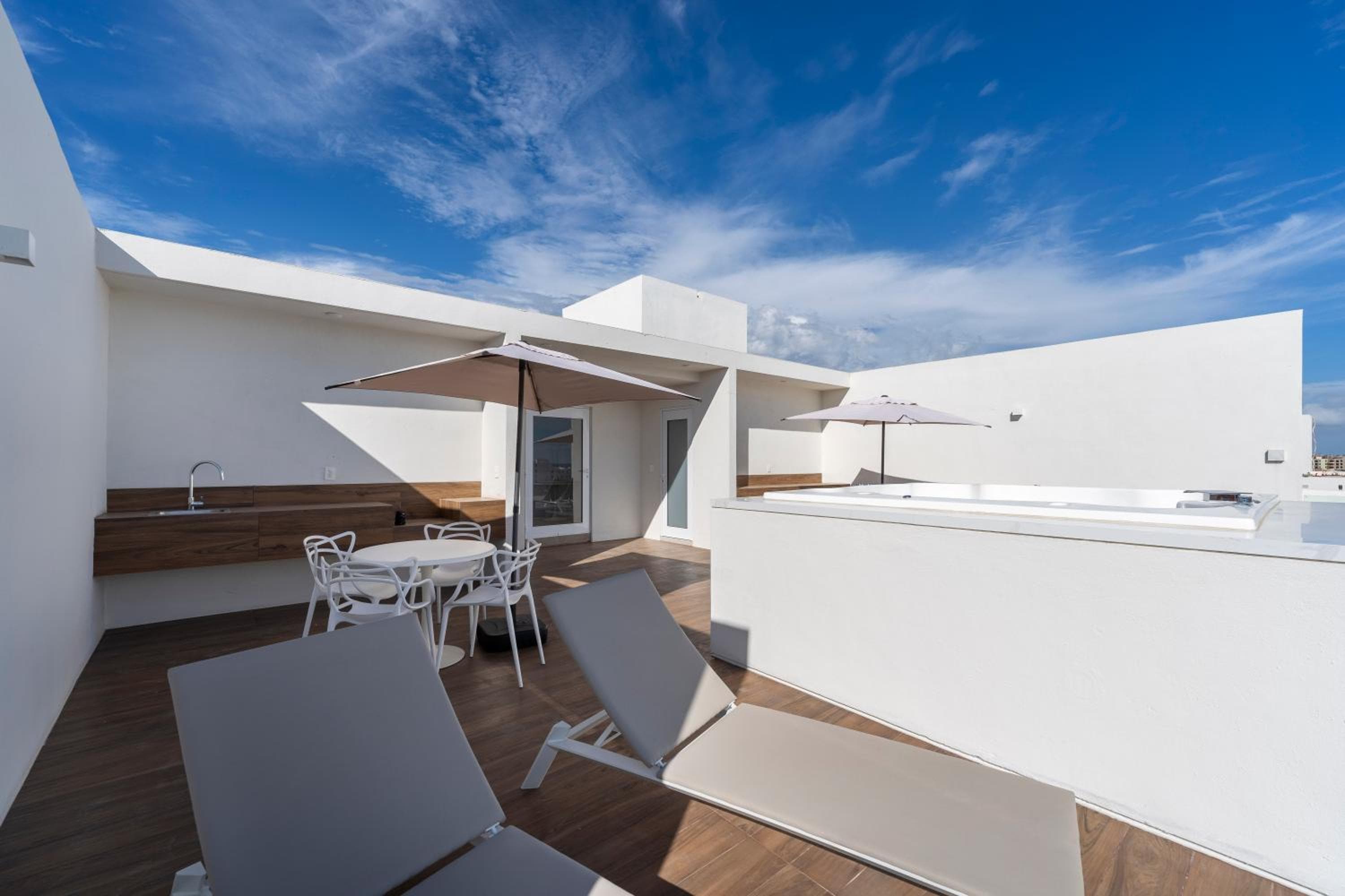 New Penthouse in Medano with Jacuzzi and Terrace — 23