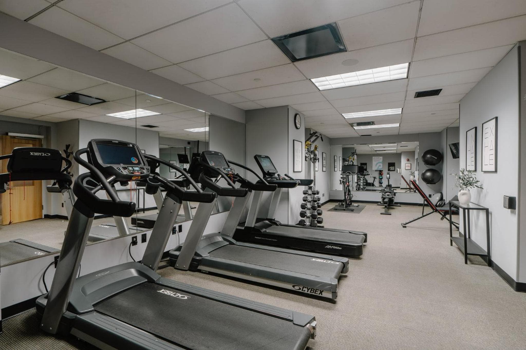 Club Quarters Hotel World Trade Center, New York — 23