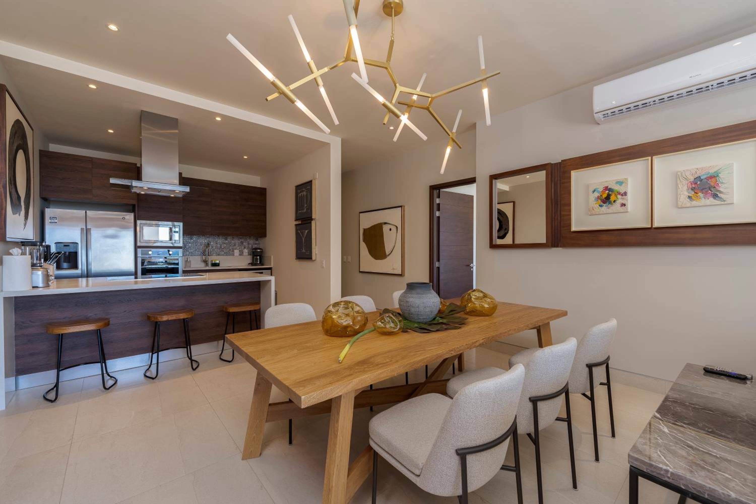 Luxury Beachfront Apartment in Cabo — 14
