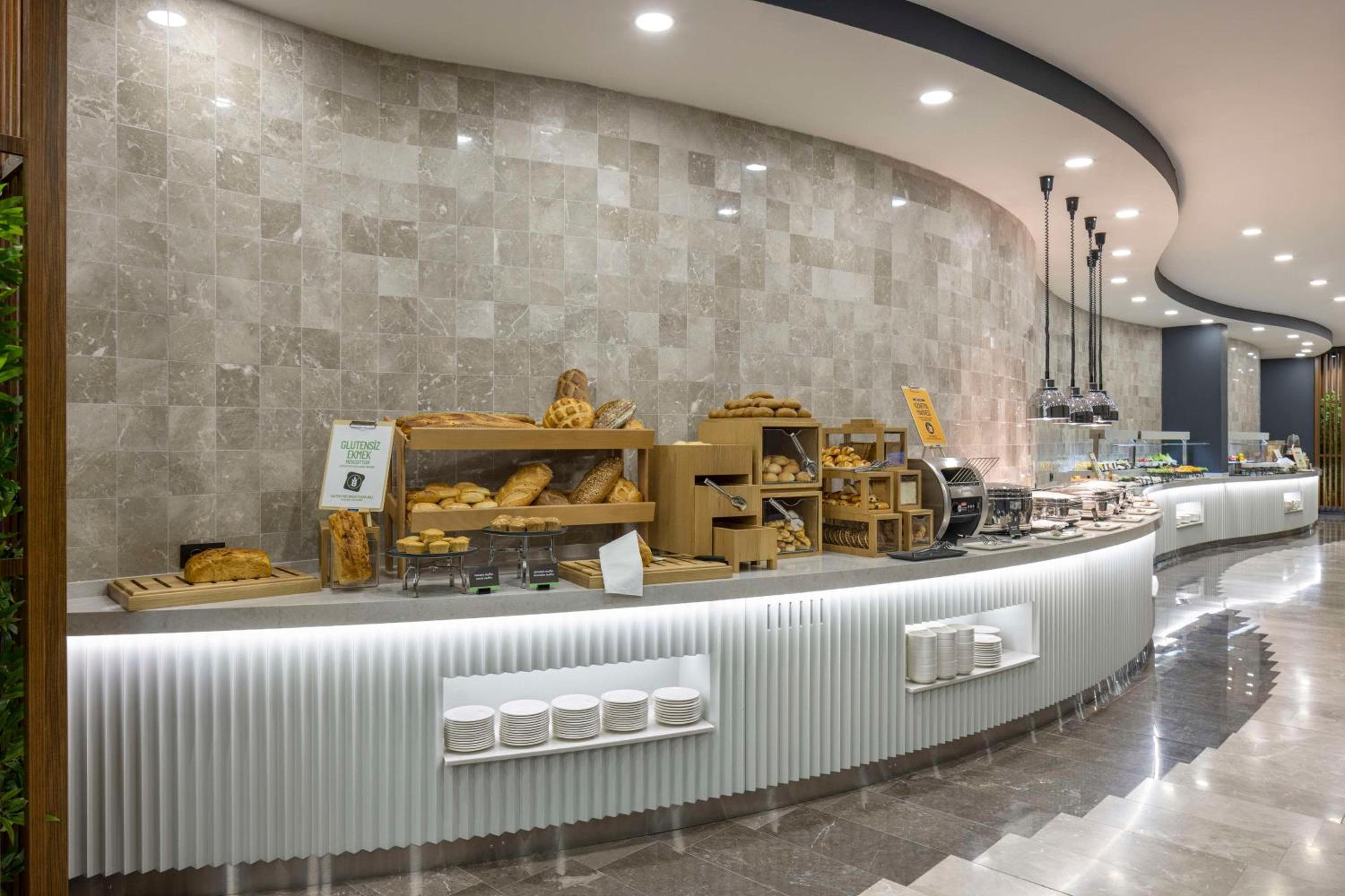 Hampton By Hilton Istanbul Airport, Arnavutkoy — 13