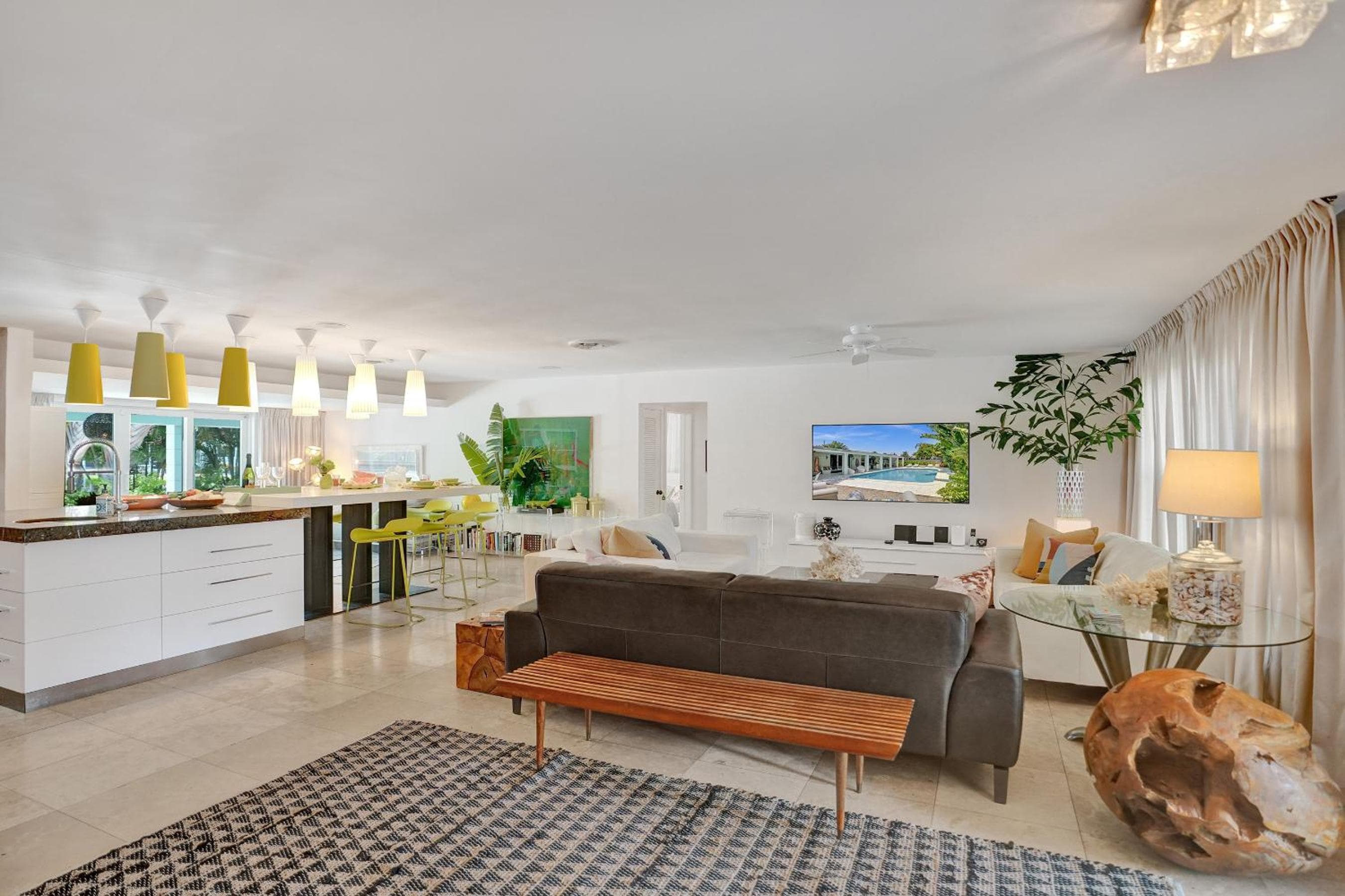 New! Waterfront Heated Pool, Fishing Pier, Designer Touches, 2mi to Beach — 28
