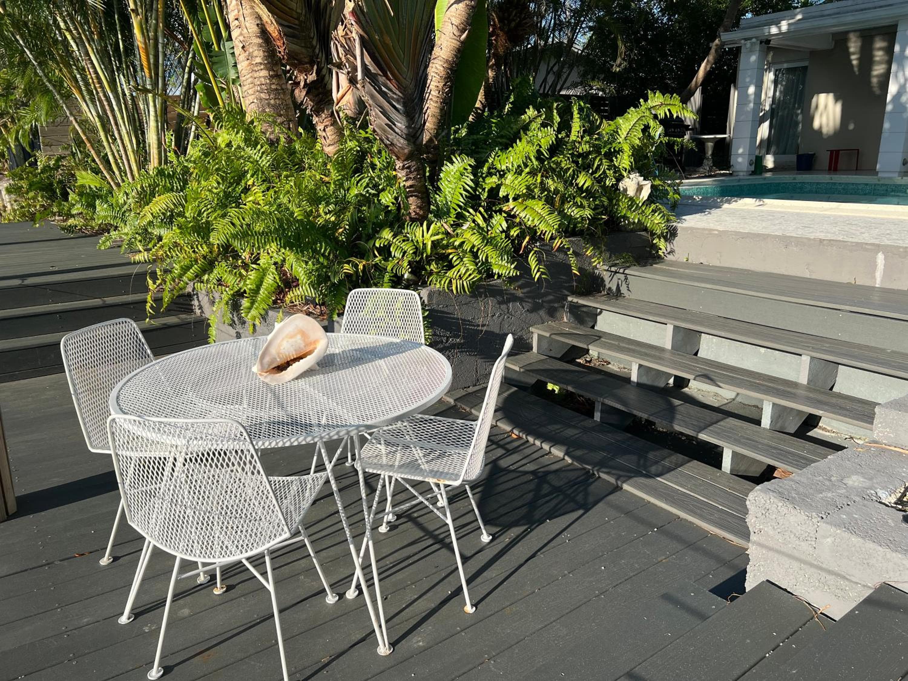 New! Waterfront Heated Pool, Fishing Pier, Designer Touches, 2mi to Beach — 17
