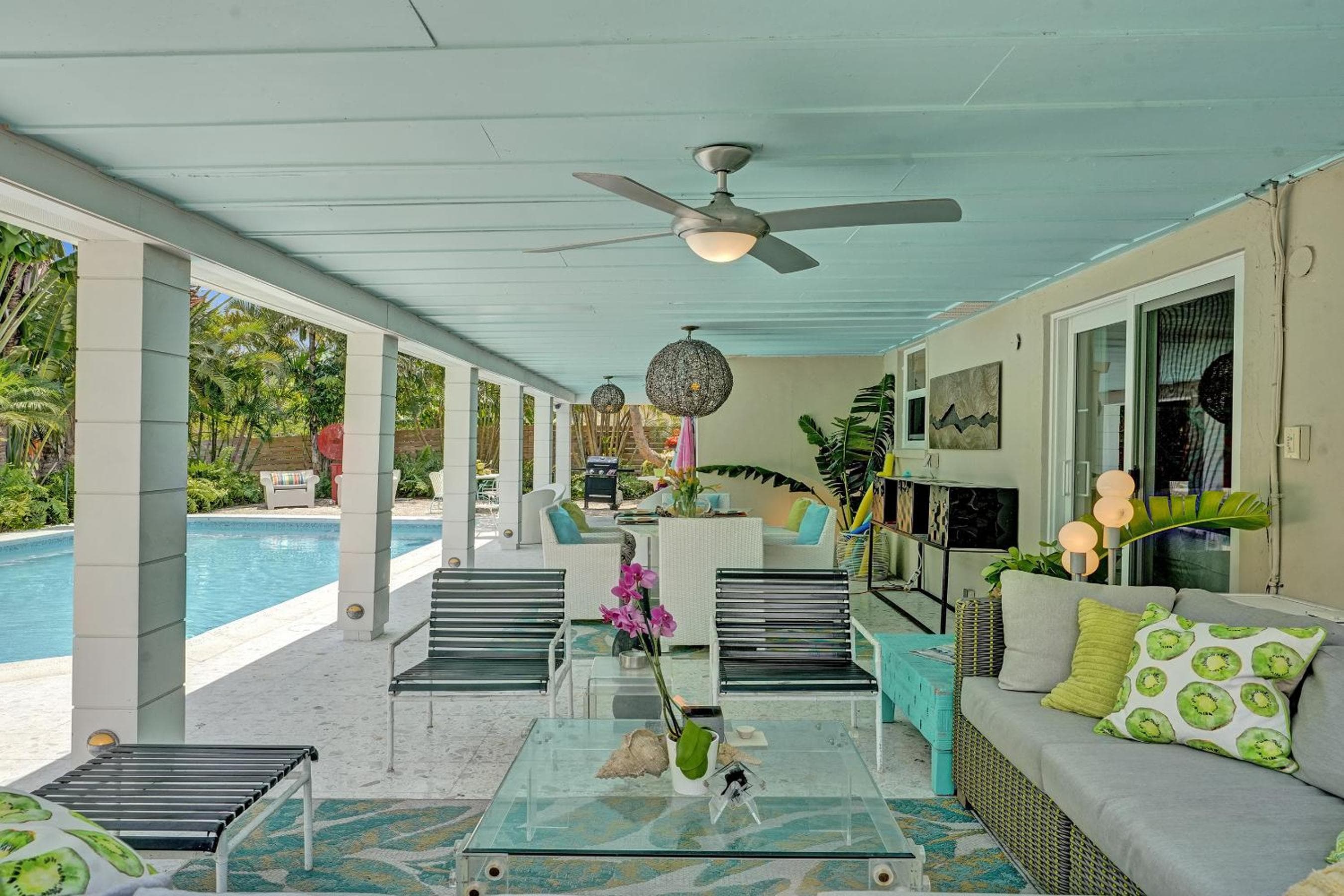 New! Waterfront Heated Pool, Fishing Pier, Designer Touches, 2mi to Beach — 9