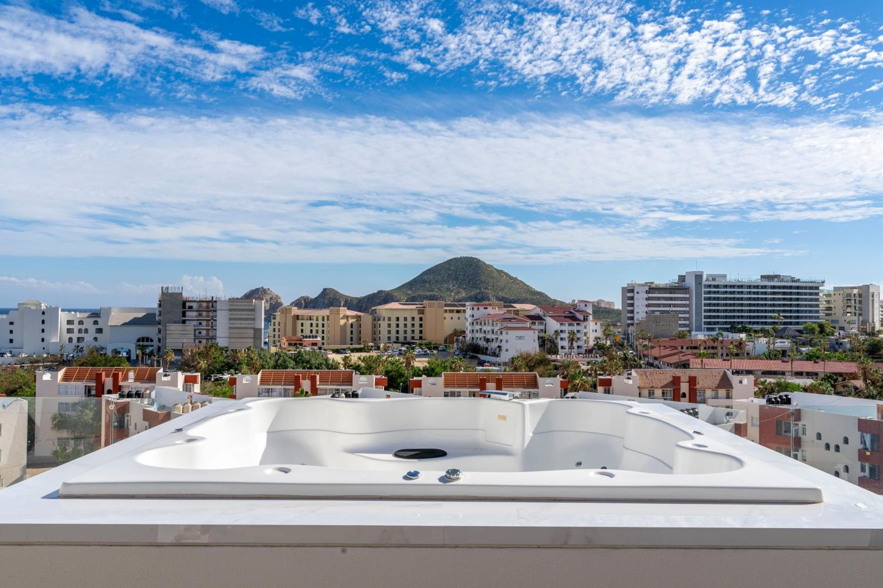Luxury Apartment with Pool and Jacuzzi on Terrace in Médano — 17