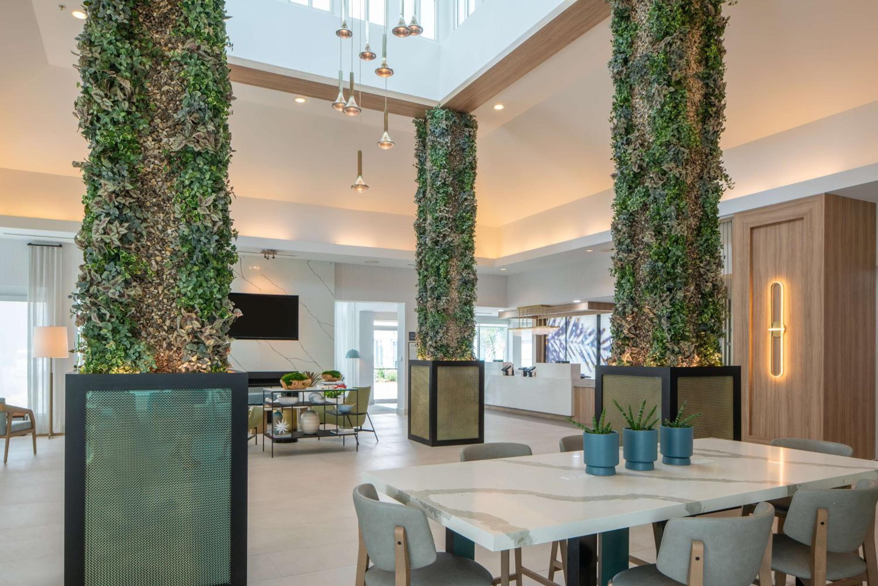Hilton Garden Inn Orlando Airport — 4