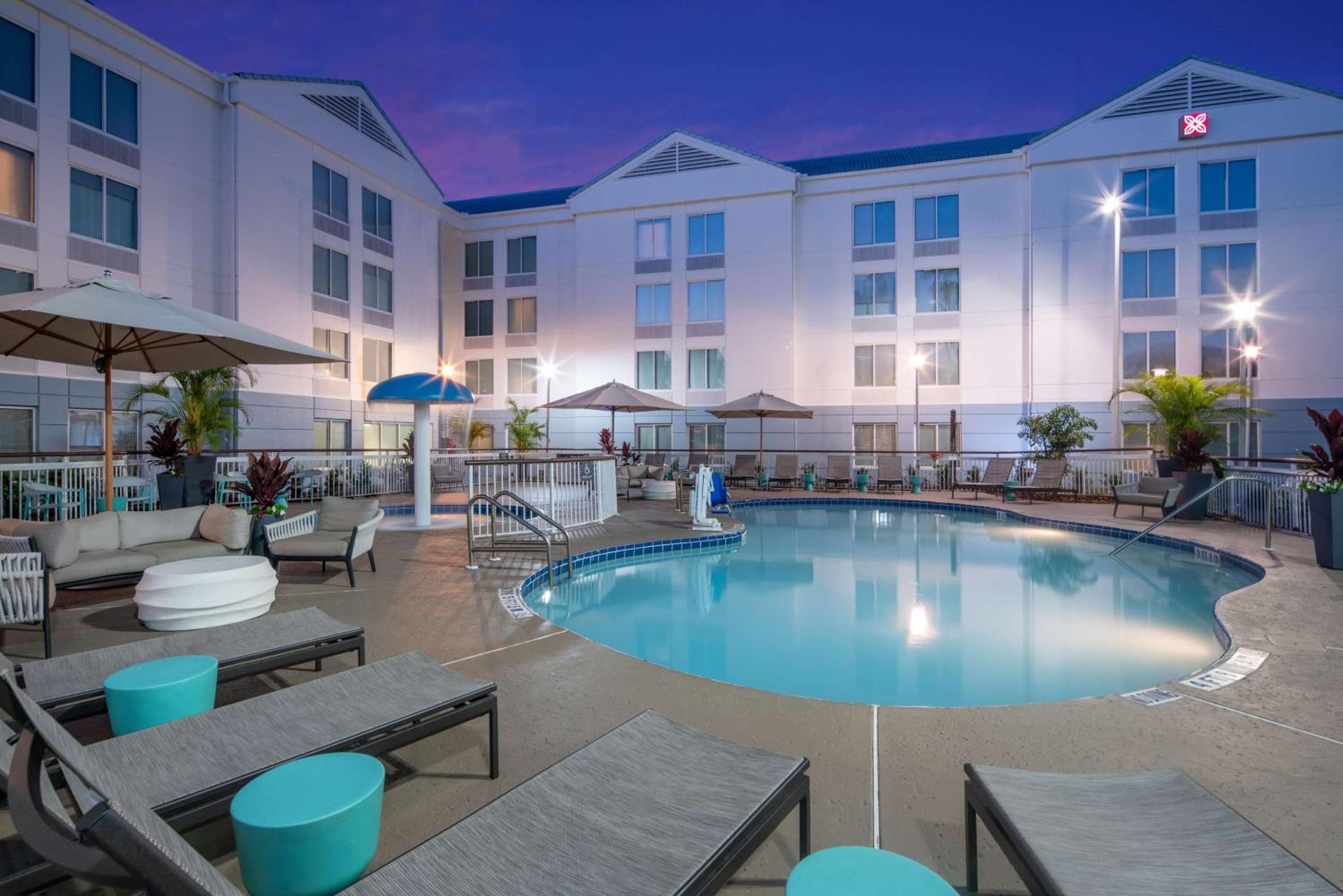 Hilton Garden Inn Orlando Airport — 10