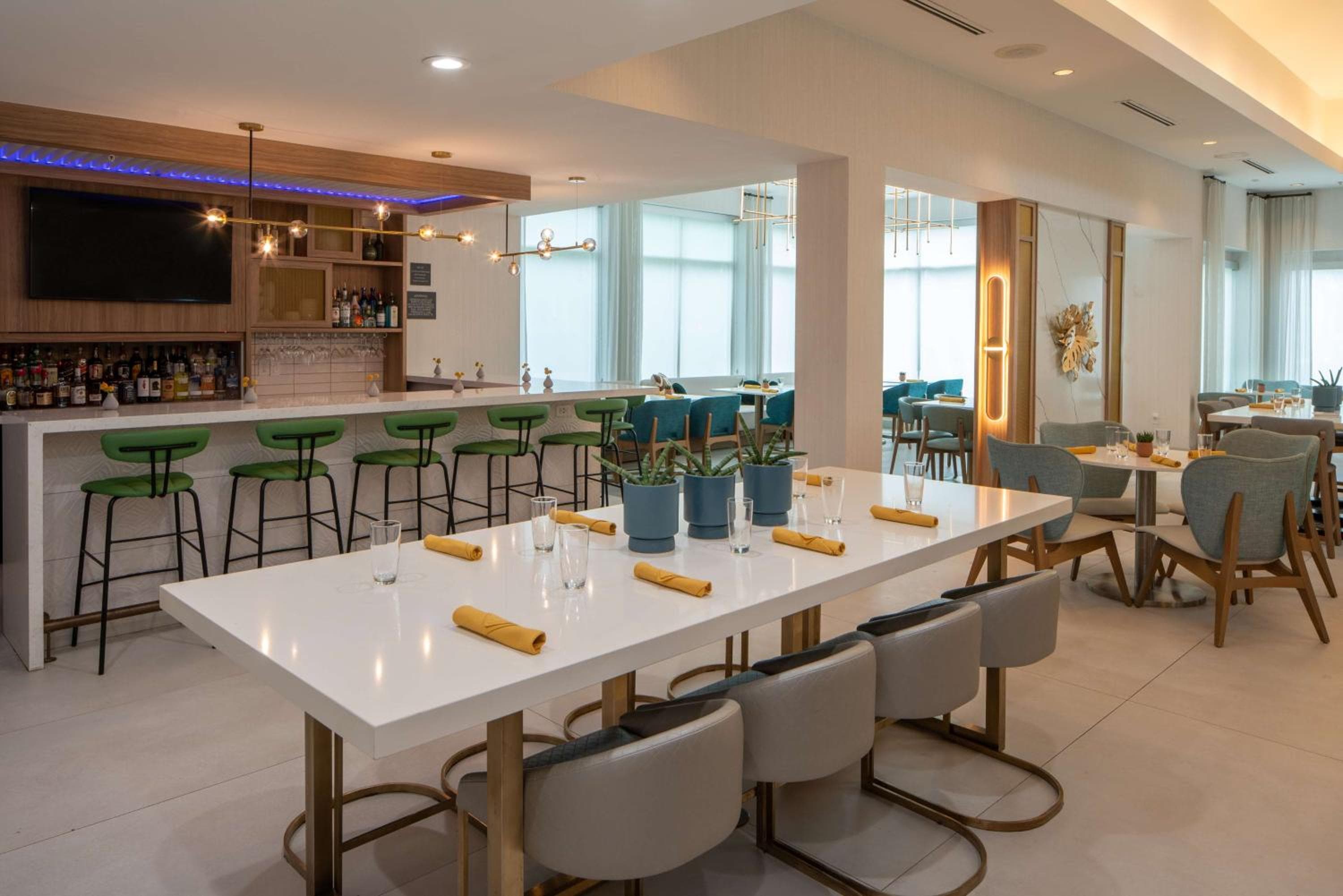 Hilton Garden Inn Orlando Airport — 14