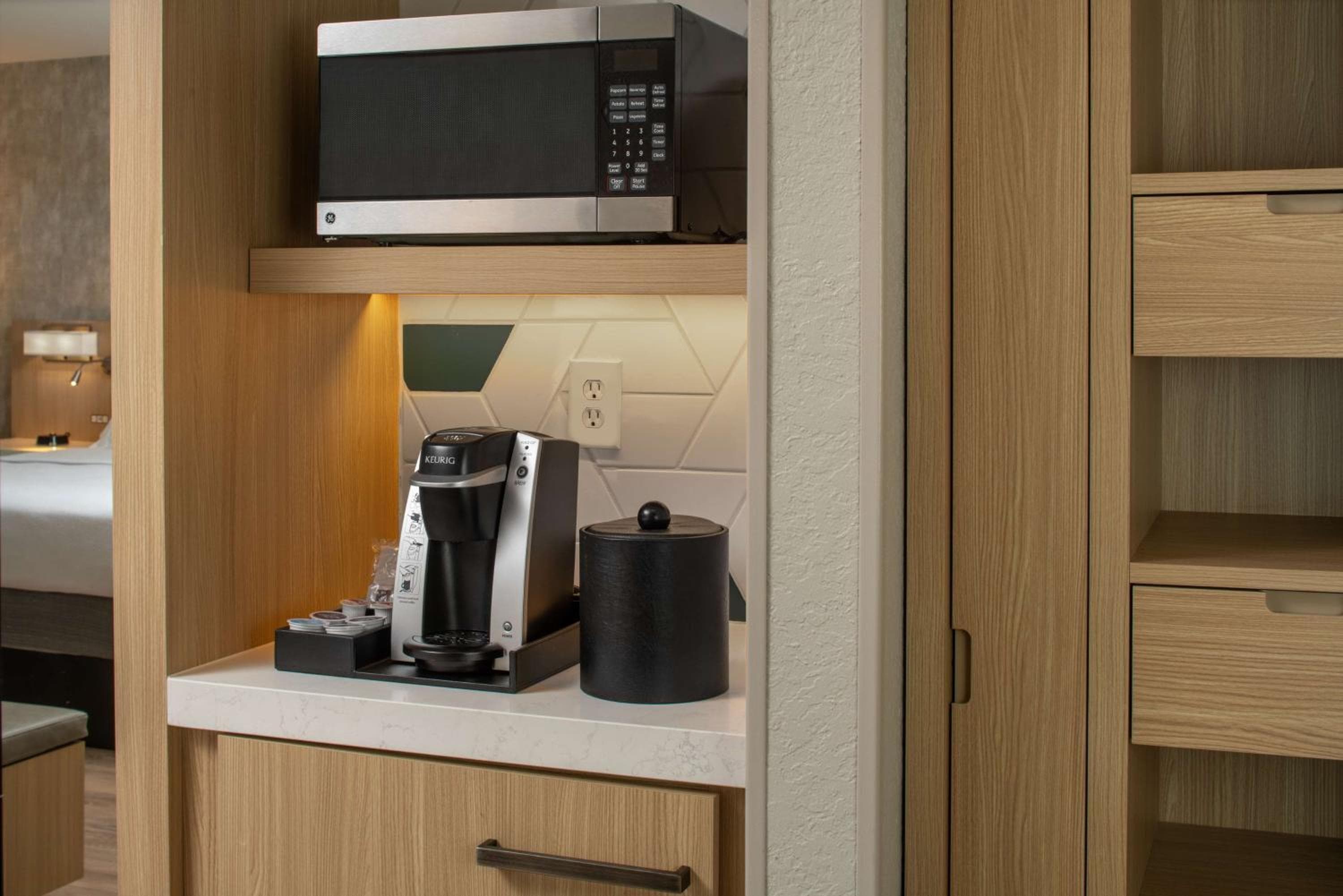 Hilton Garden Inn Orlando Airport — 21