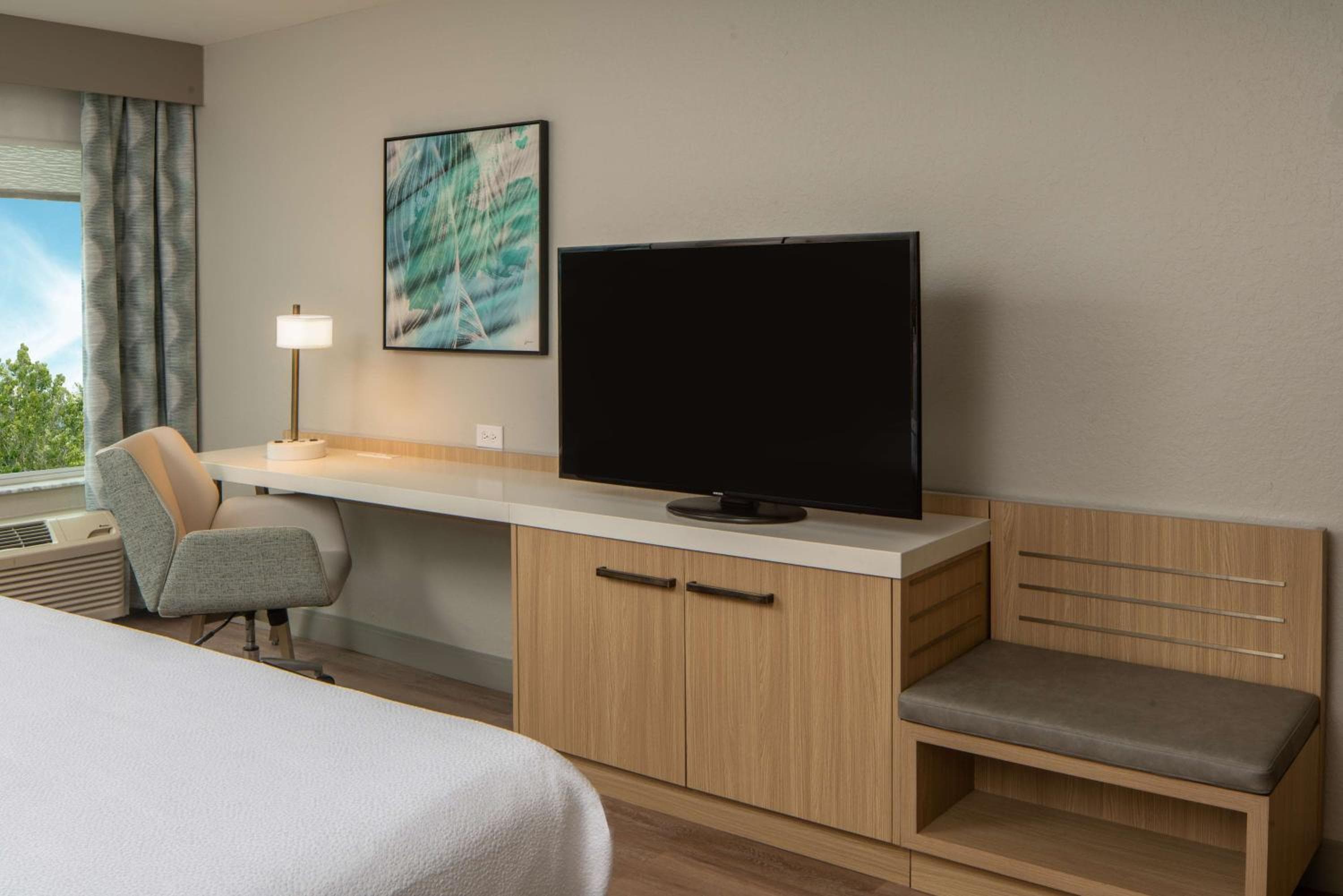 Hilton Garden Inn Orlando Airport — 25