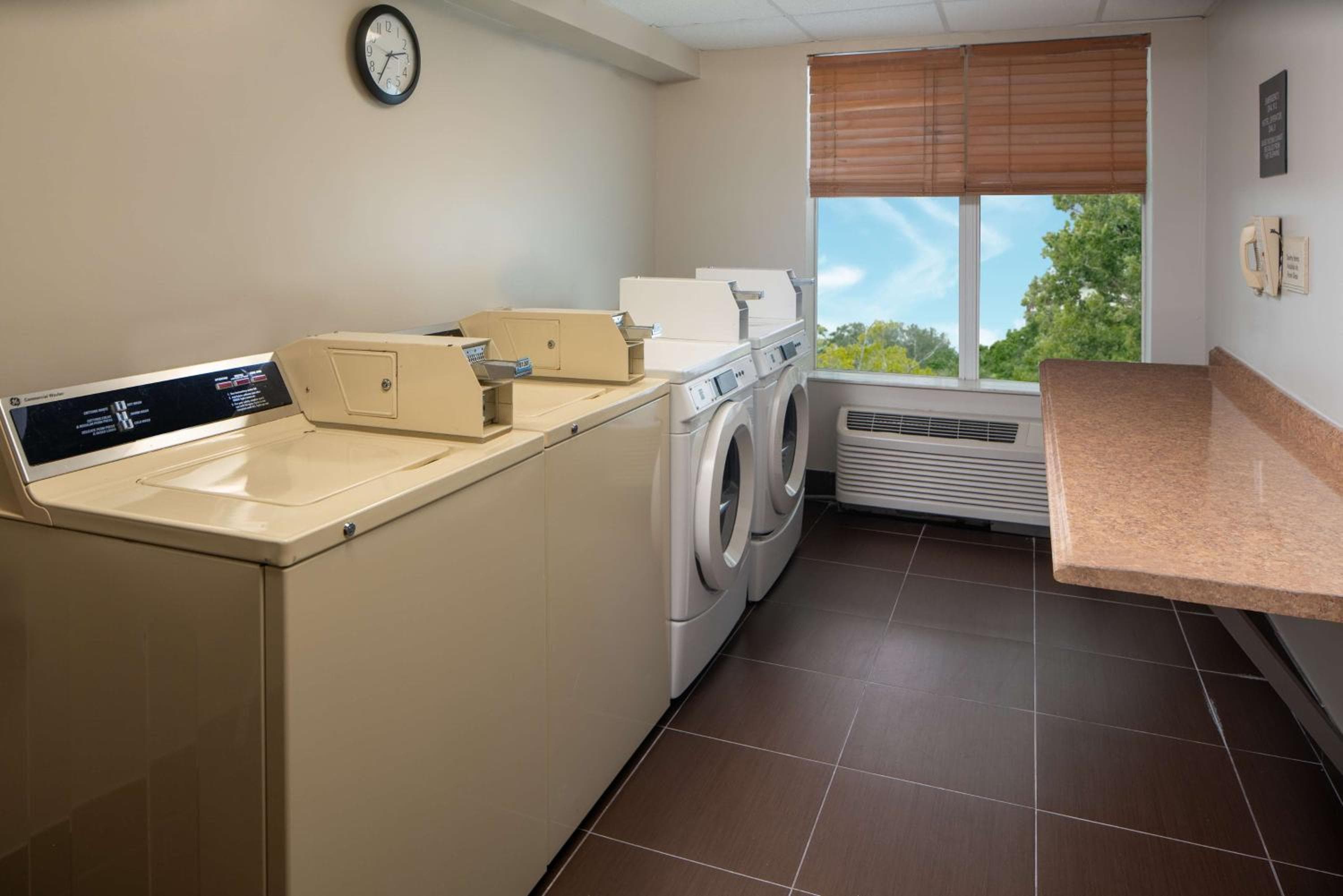 Hilton Garden Inn Orlando Airport — 29