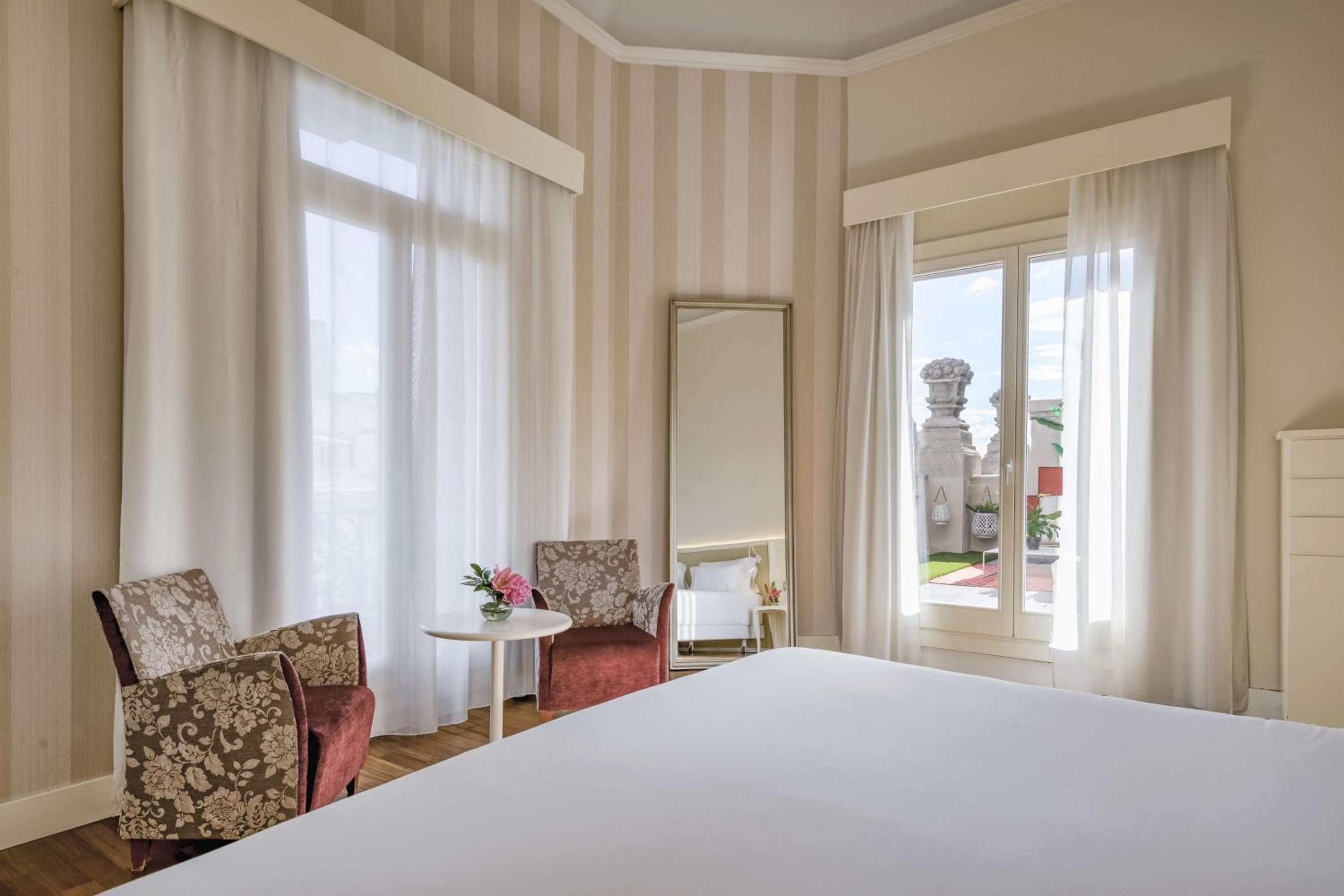 NH Collection Madrid Abascal — 2