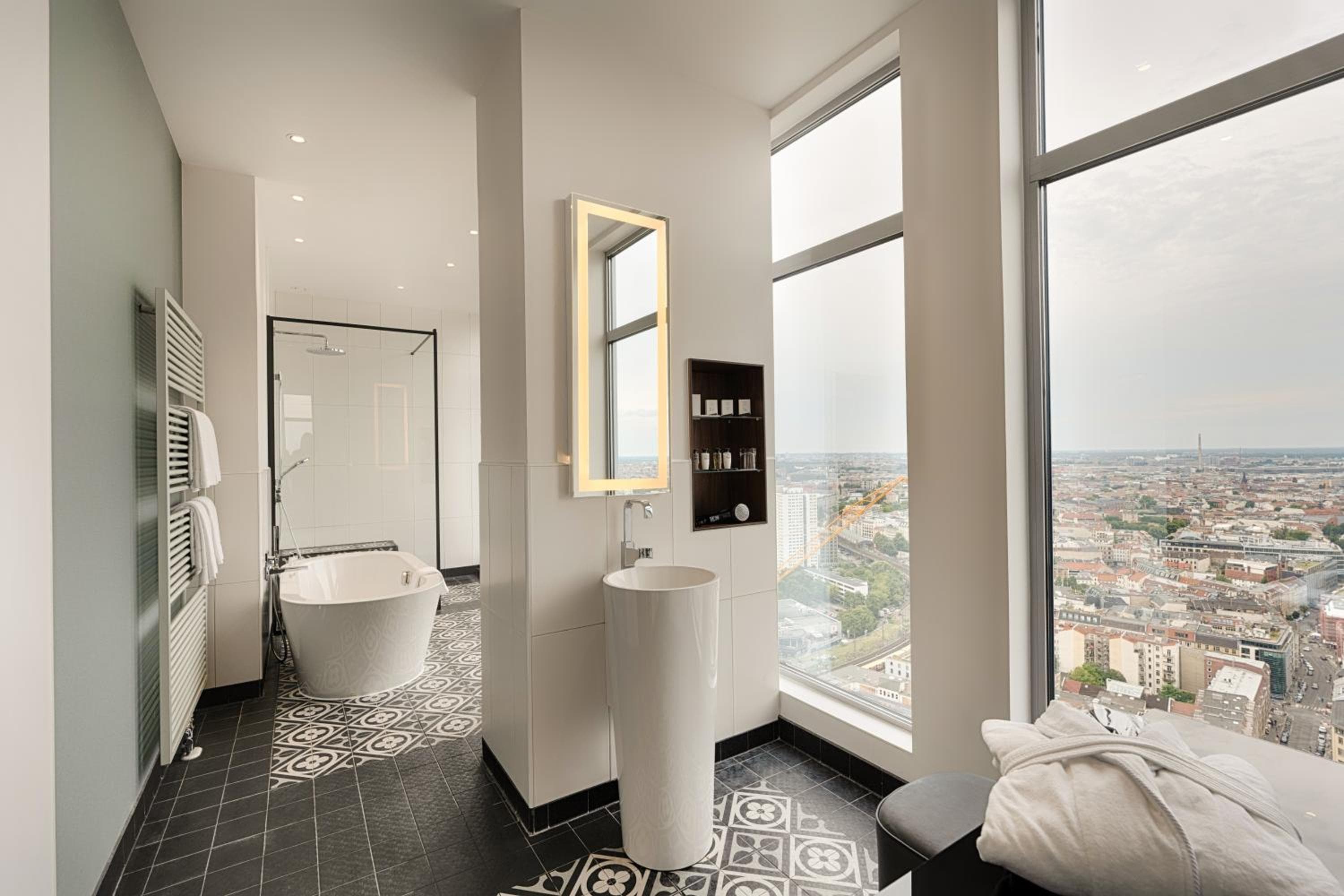 Park Inn by Radisson Berlin Alexanderplatz hotel, Alexanderplatz 7, Berlin, Germany — photo 129