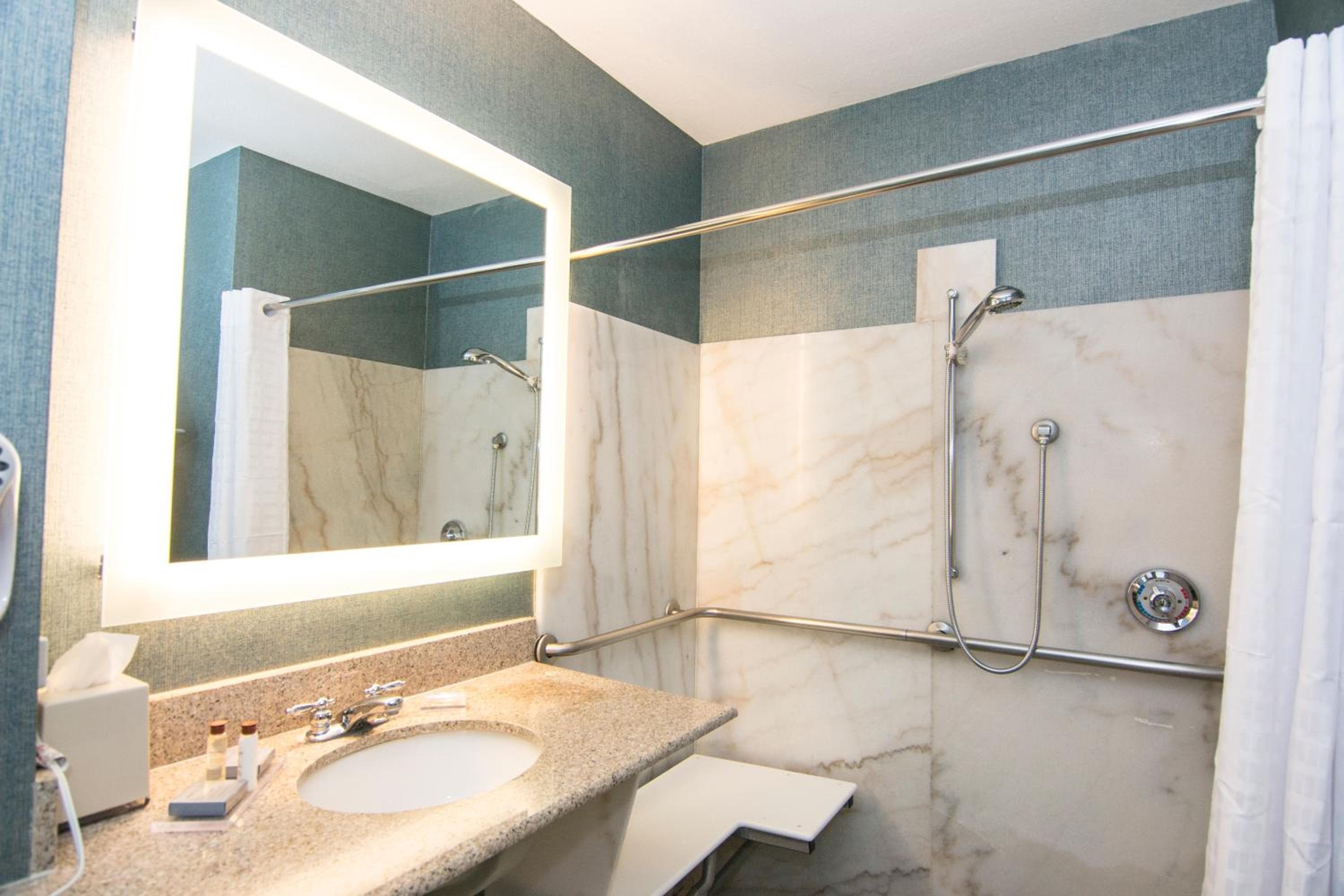 Wingate By Wyndham - Orlando International Airport- Free Hot Breakfast — 19