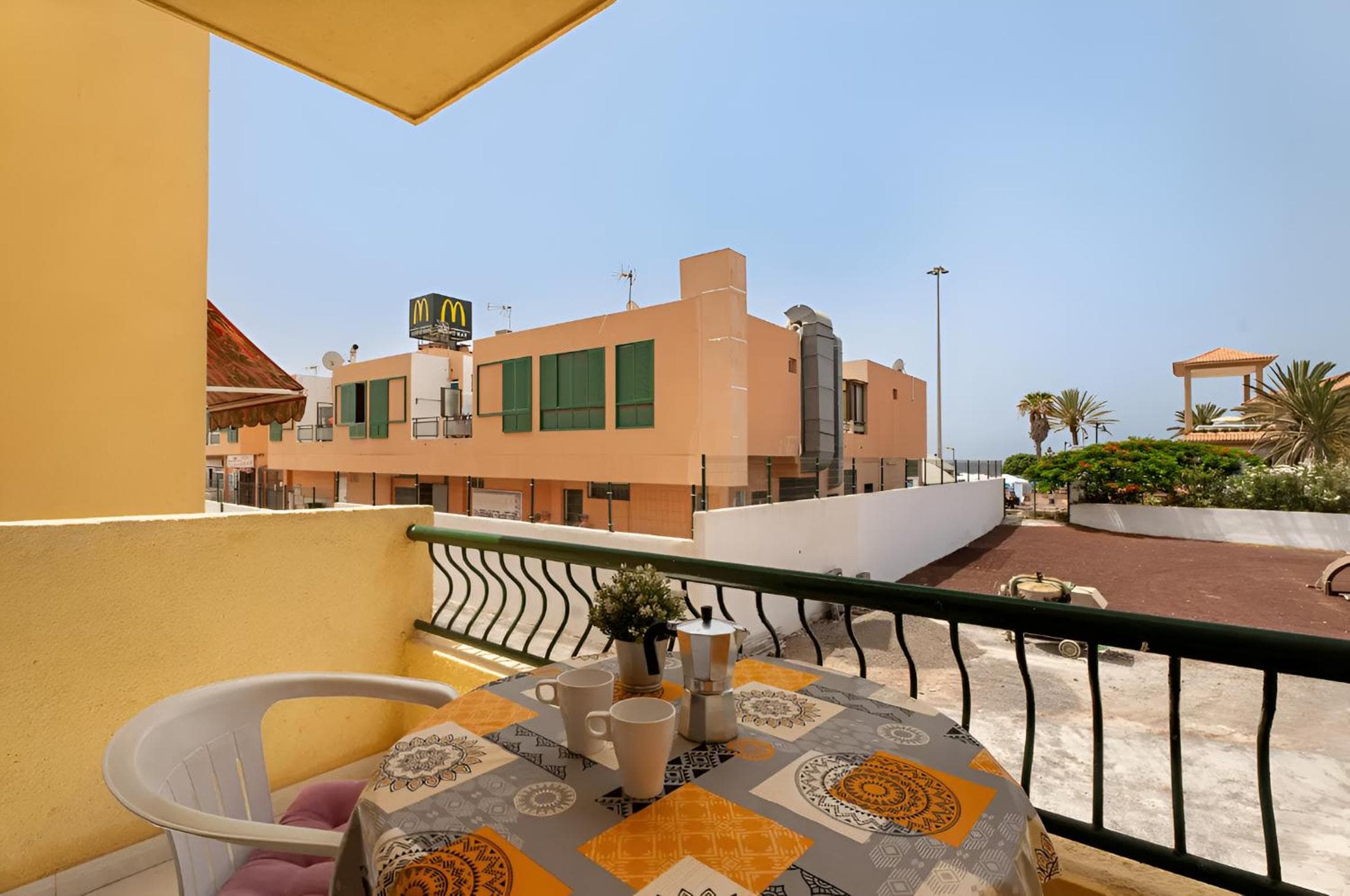 Brisa del Atlántico en Torre del Sol, Las Américas — 2