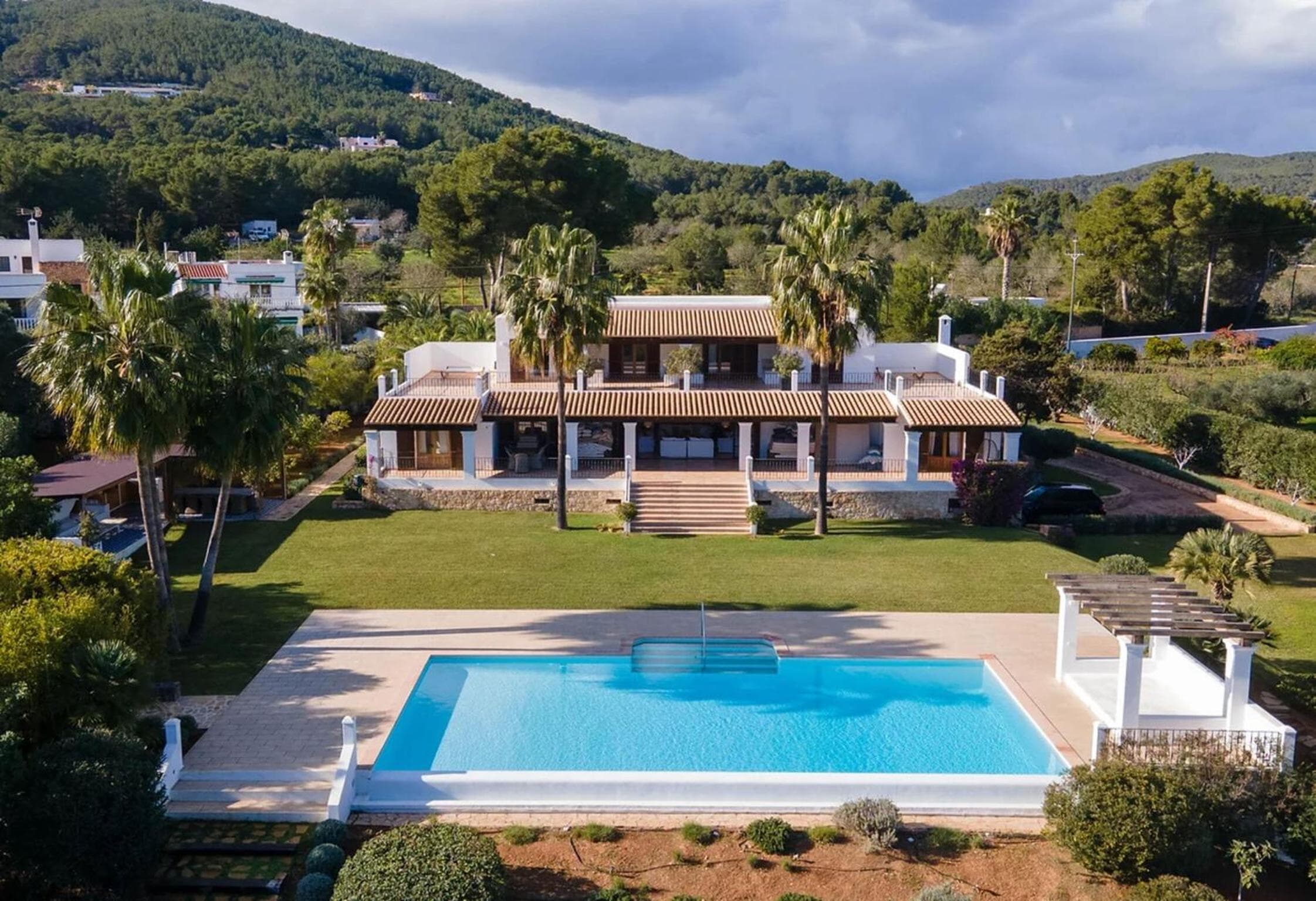 Villa Des Riu — 1