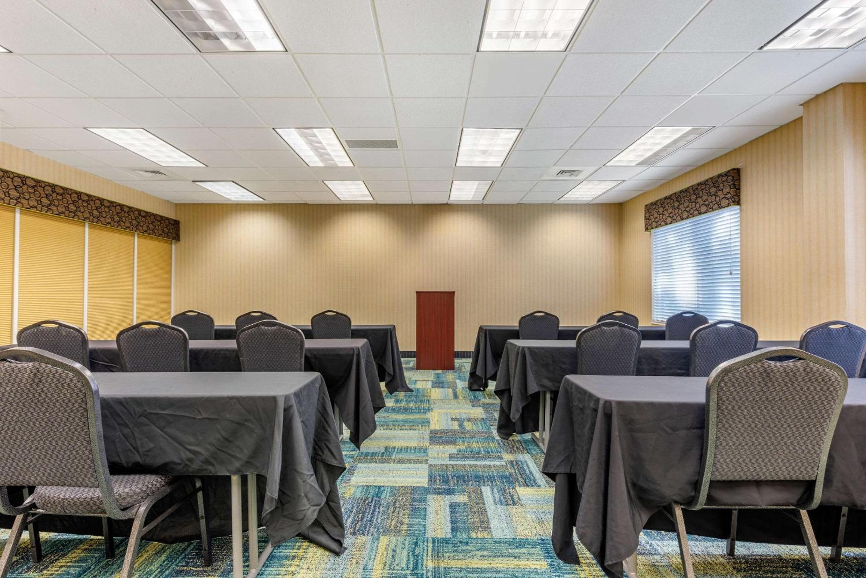 Comfort Inn & Suites in der Nähe des Universal Orlando Resort-Kongresszentrums — 1