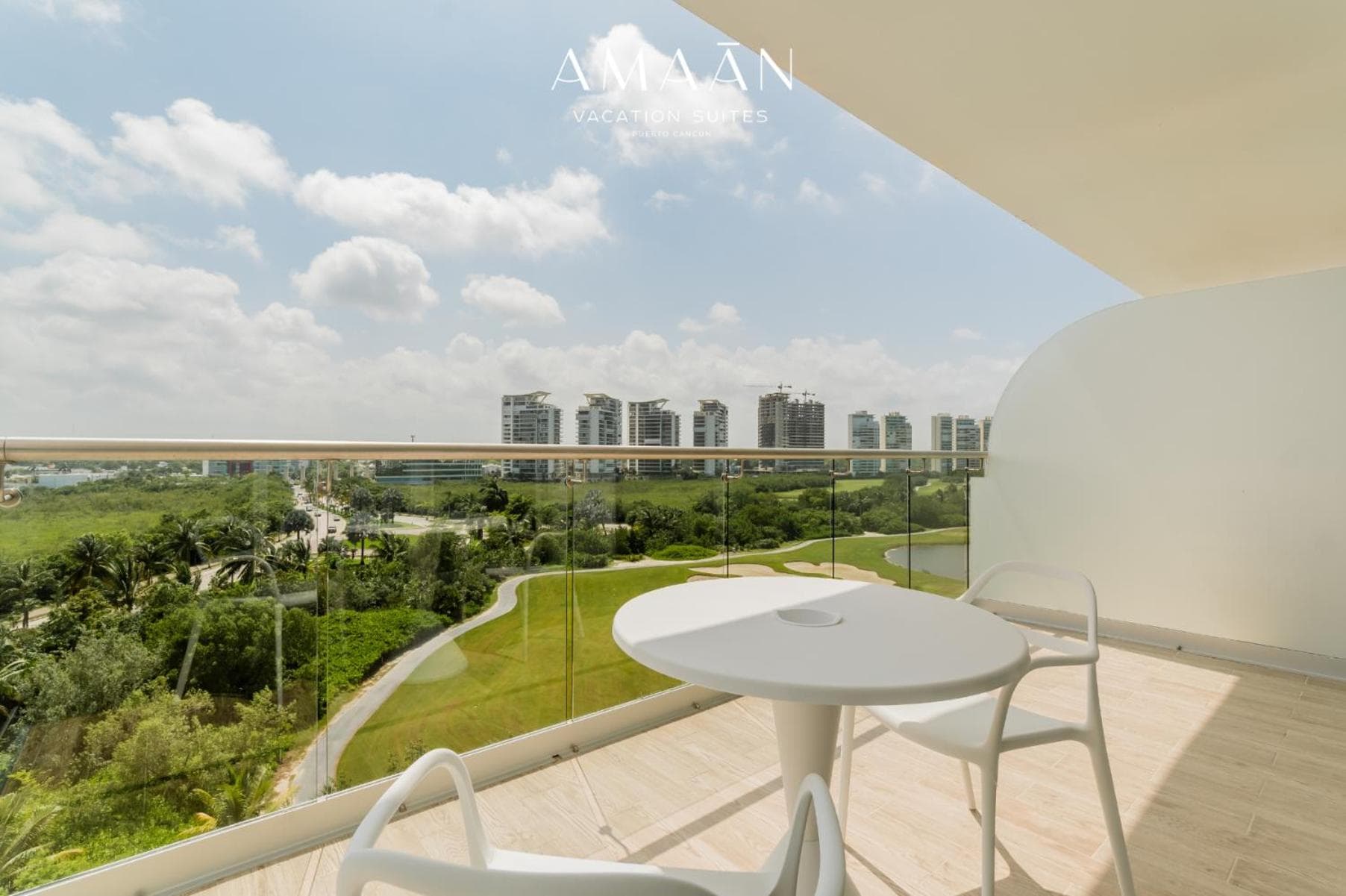 EHDEN Vacation Suites Puerto Cancún — 13